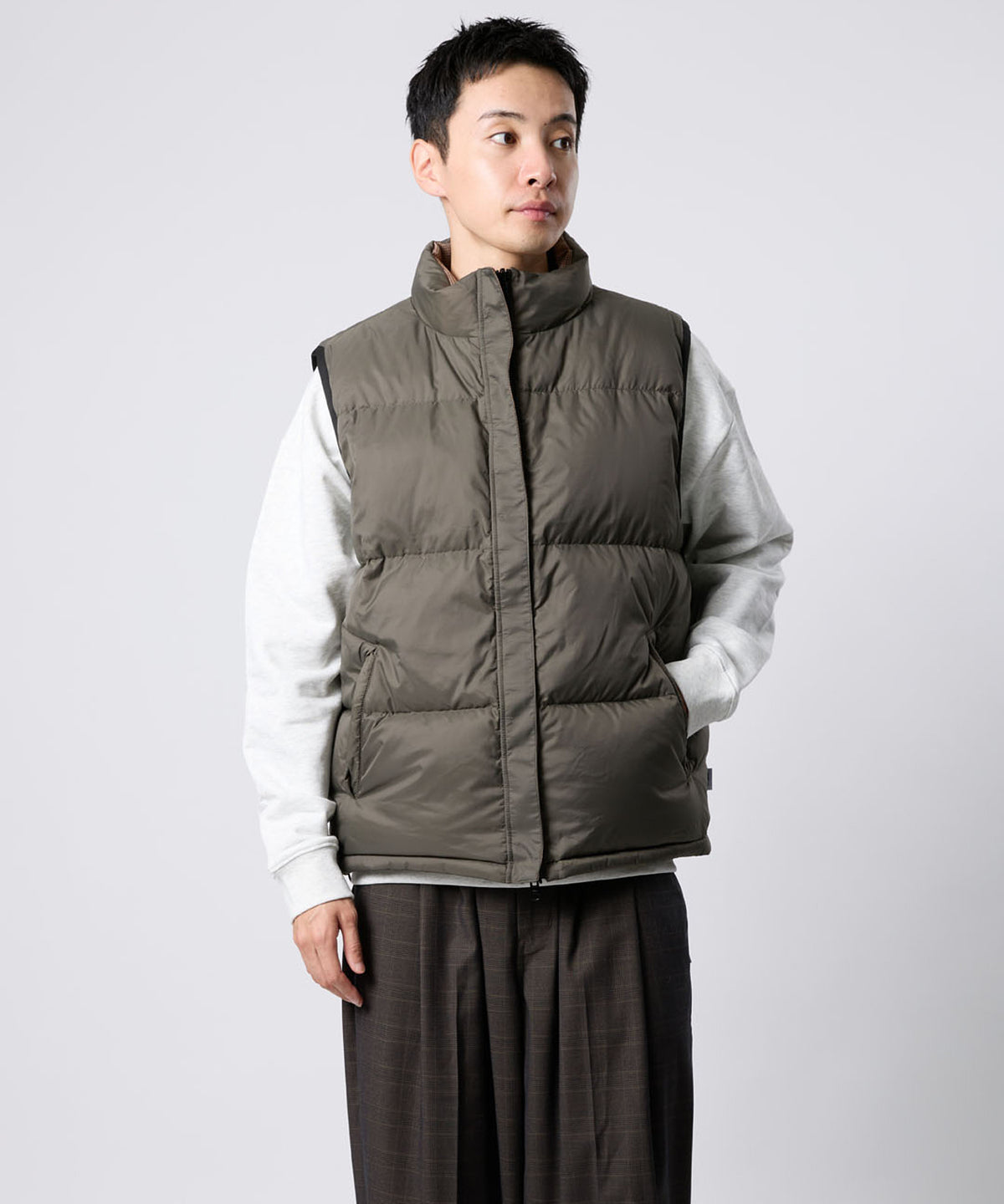 REVERSIBLE PUFFER VEST