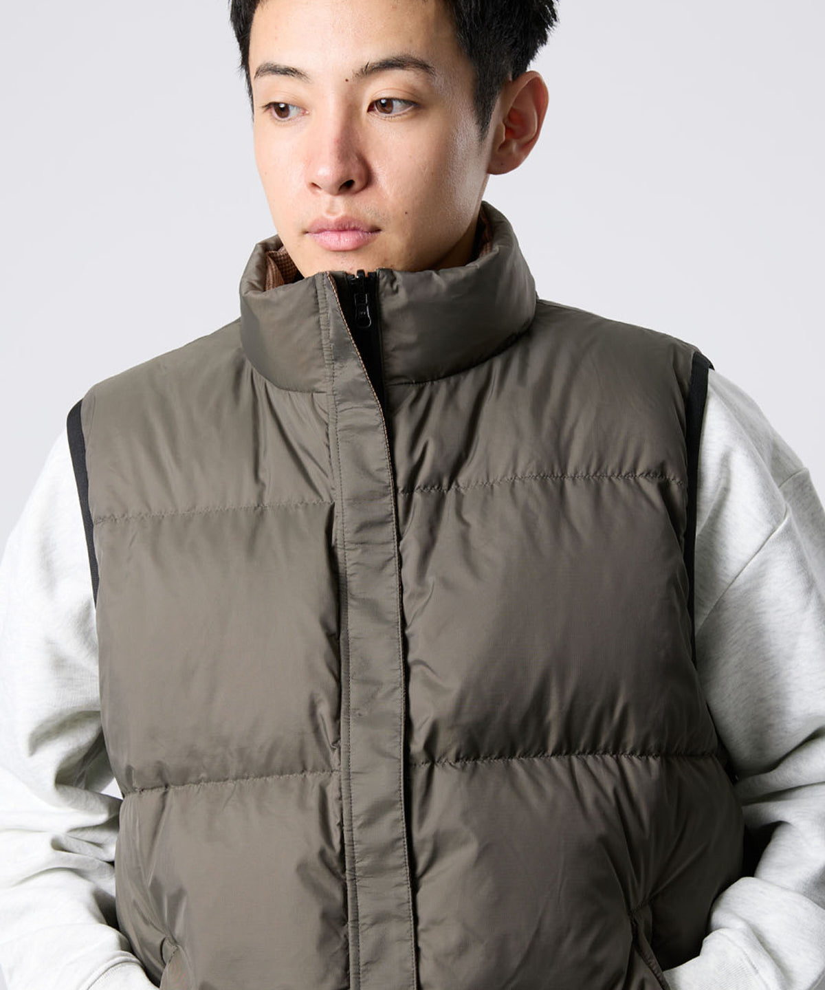 REVERSIBLE PUFFER VEST