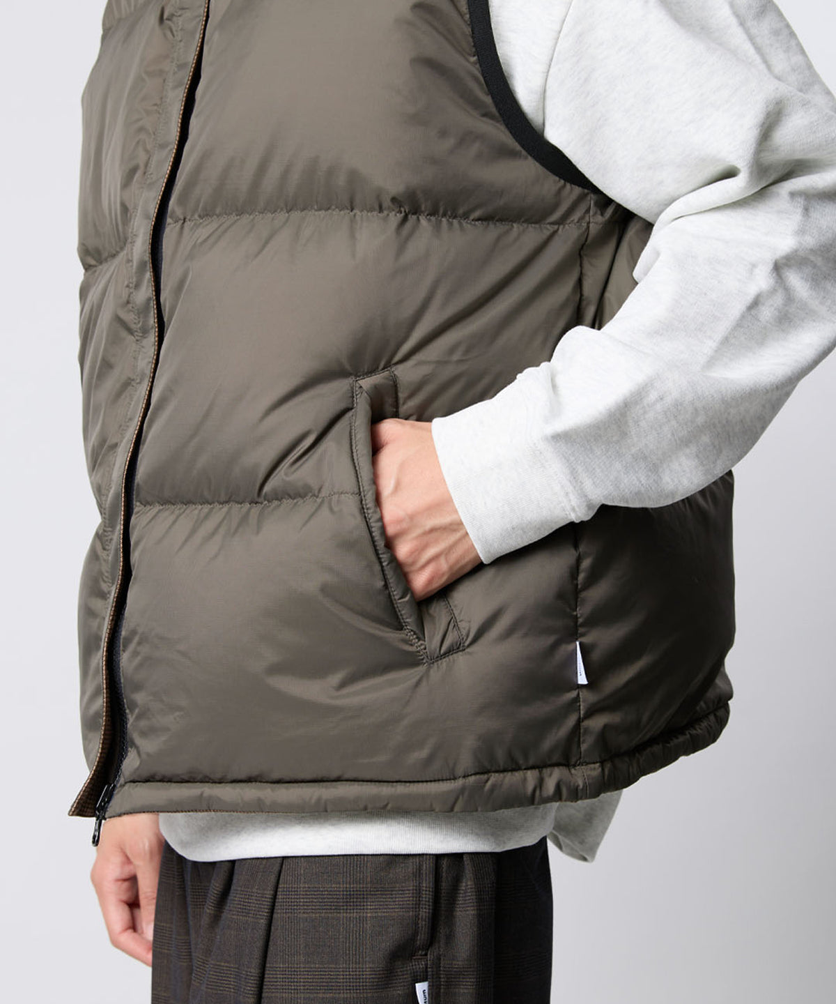 REVERSIBLE PUFFER VEST