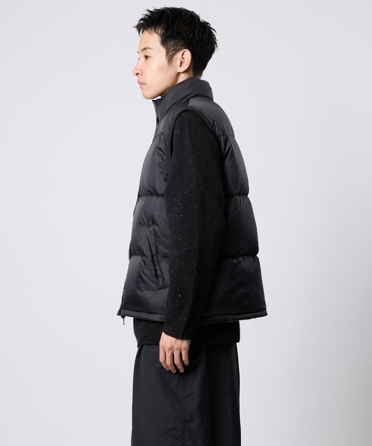 REVERSIBLE PUFFER VEST
