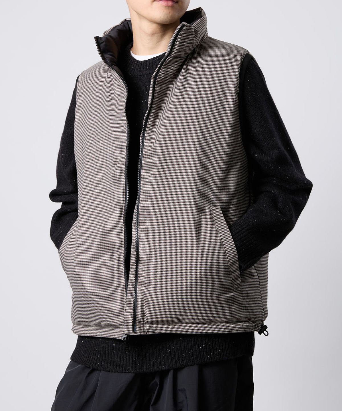 REVERSIBLE PUFFER VEST
