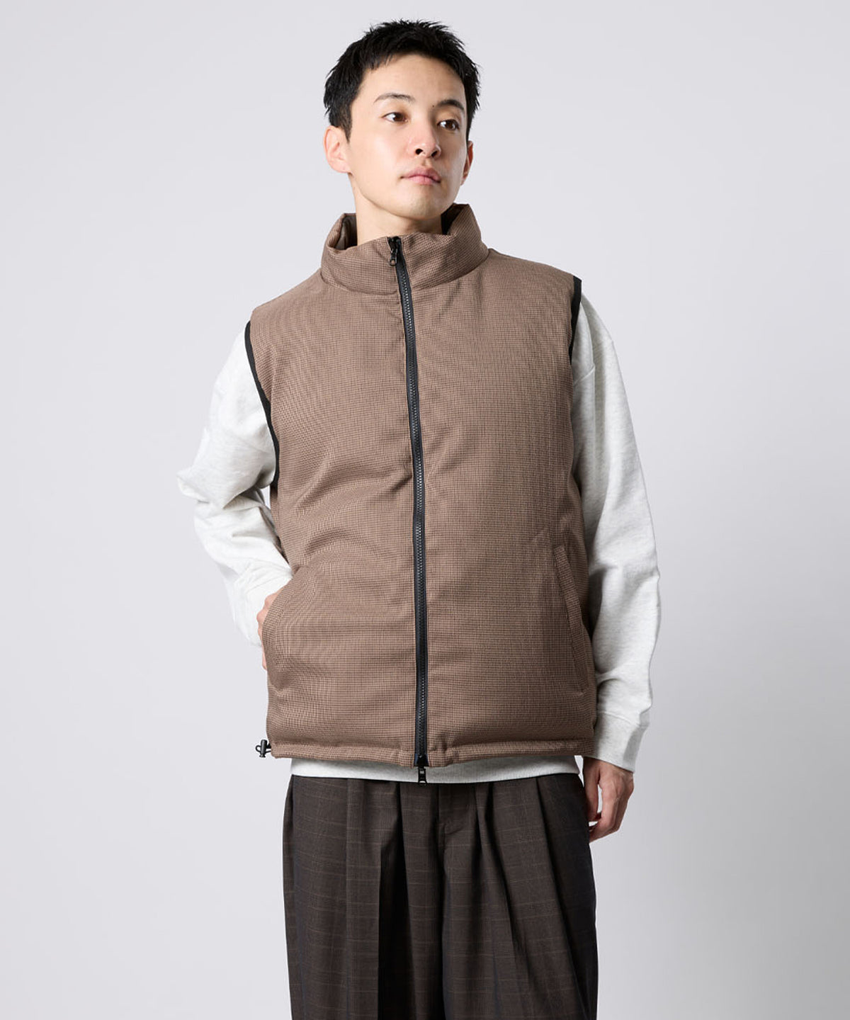 REVERSIBLE PUFFER VEST