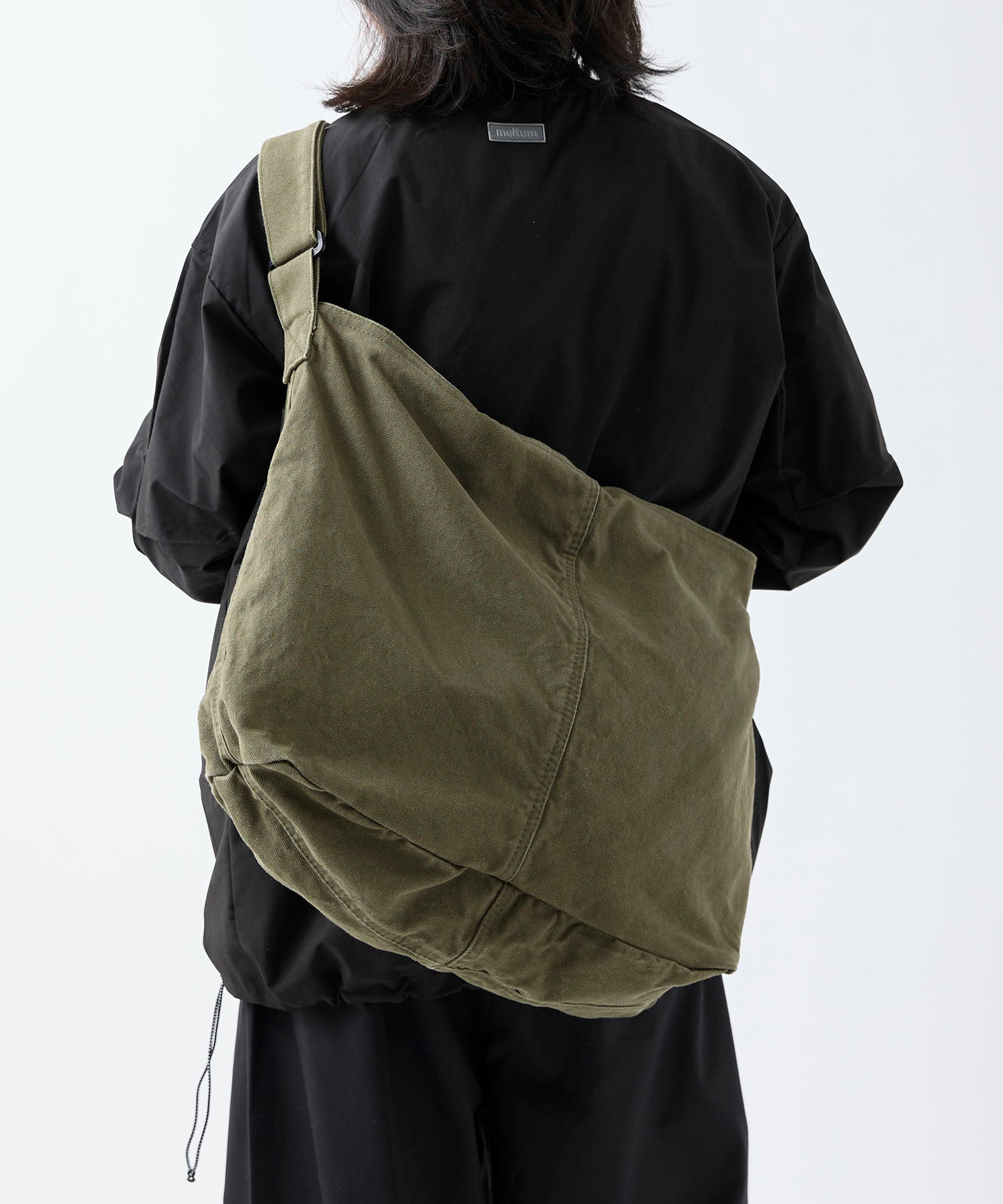canvas messenger bag