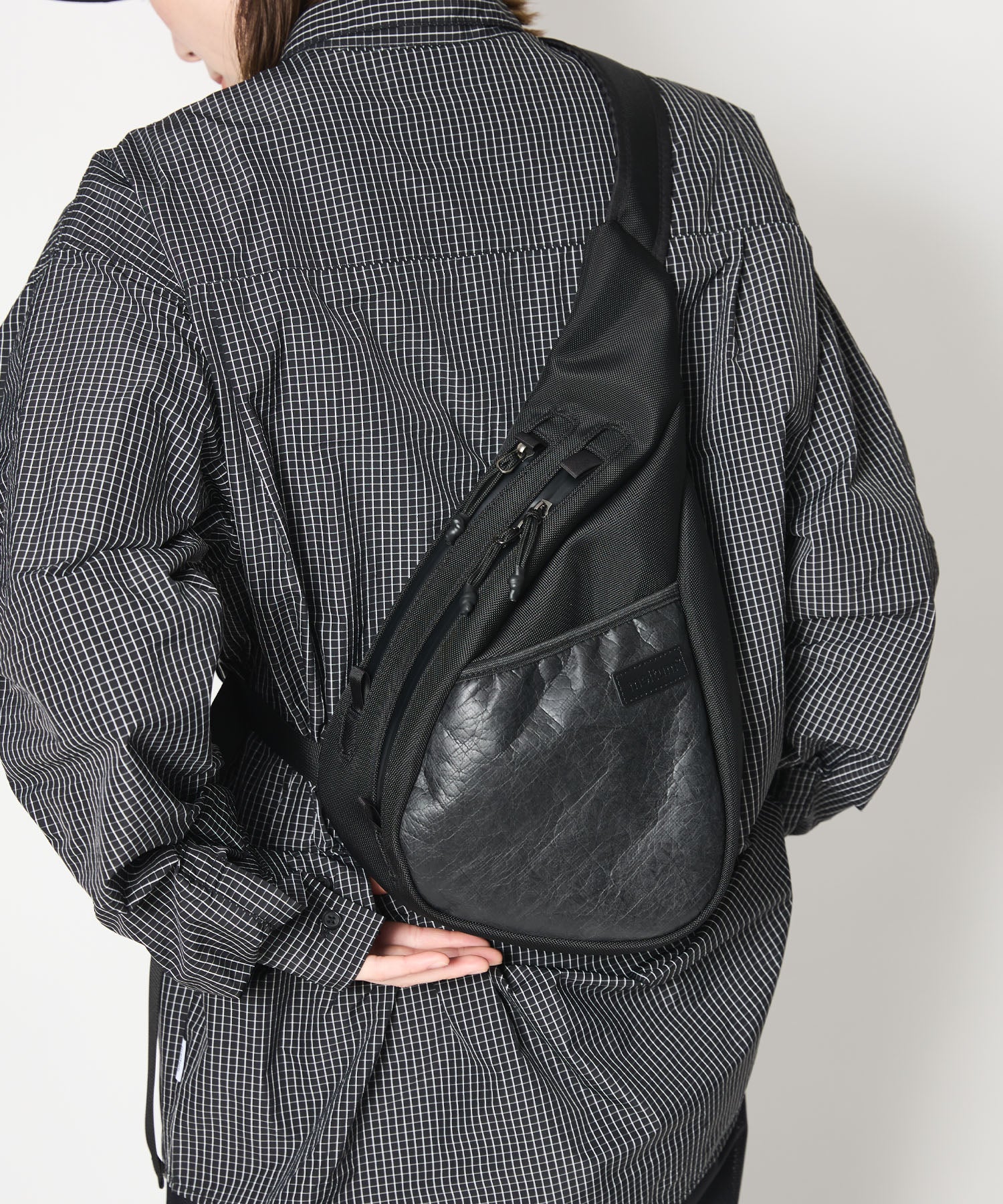 【2026.2.18 WED 18:00~ INSTOCK】Tyvek®︎ ONESHOULDER BAG