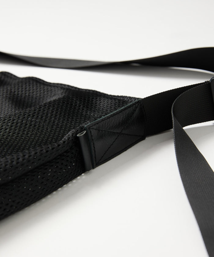 MESH SHOULDER BAG