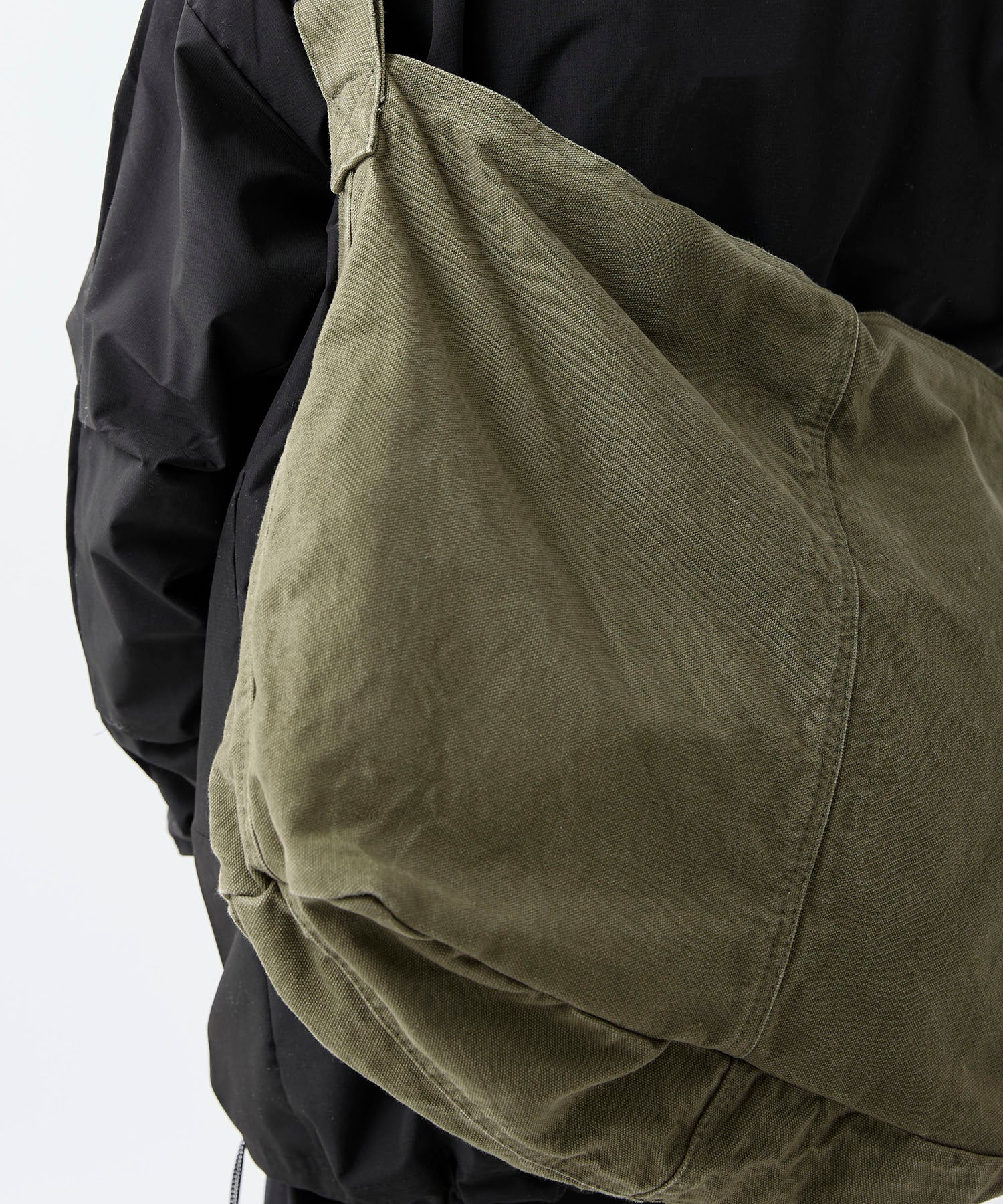 canvas messenger bag