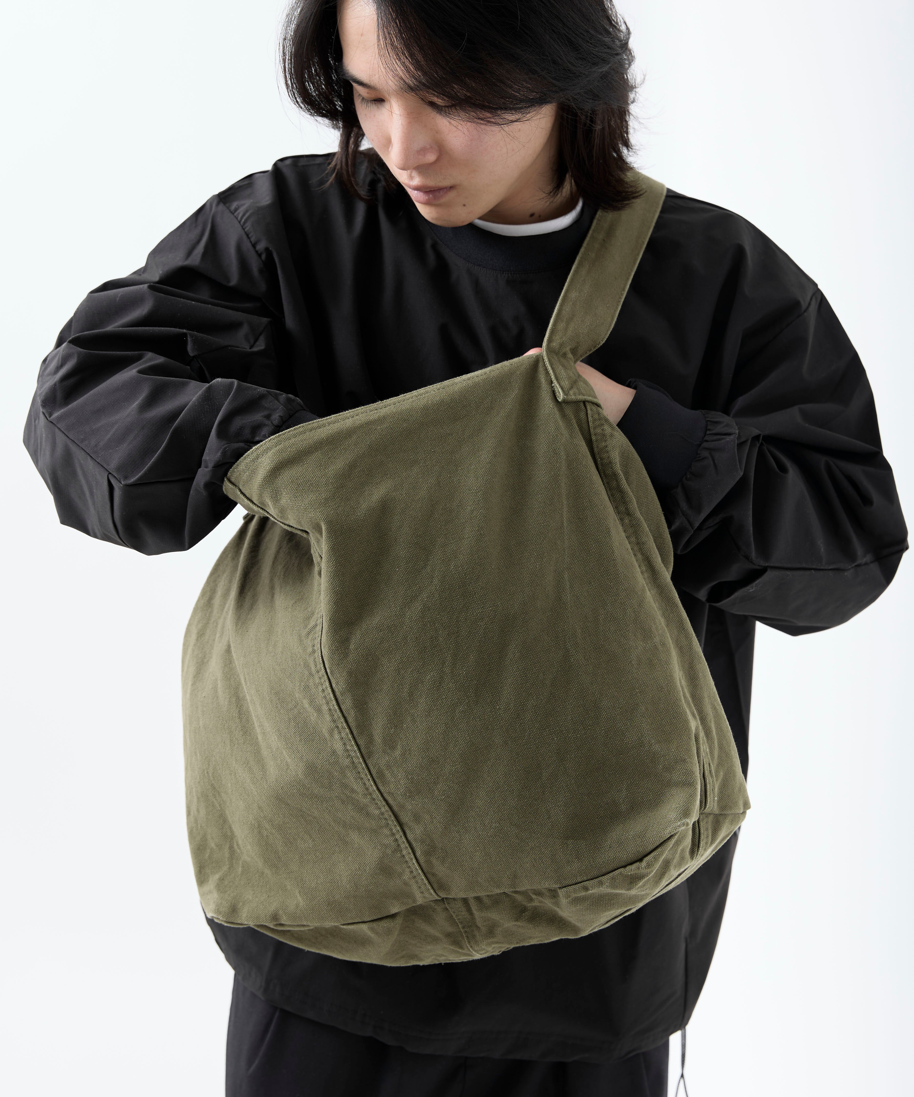 canvas messenger bag