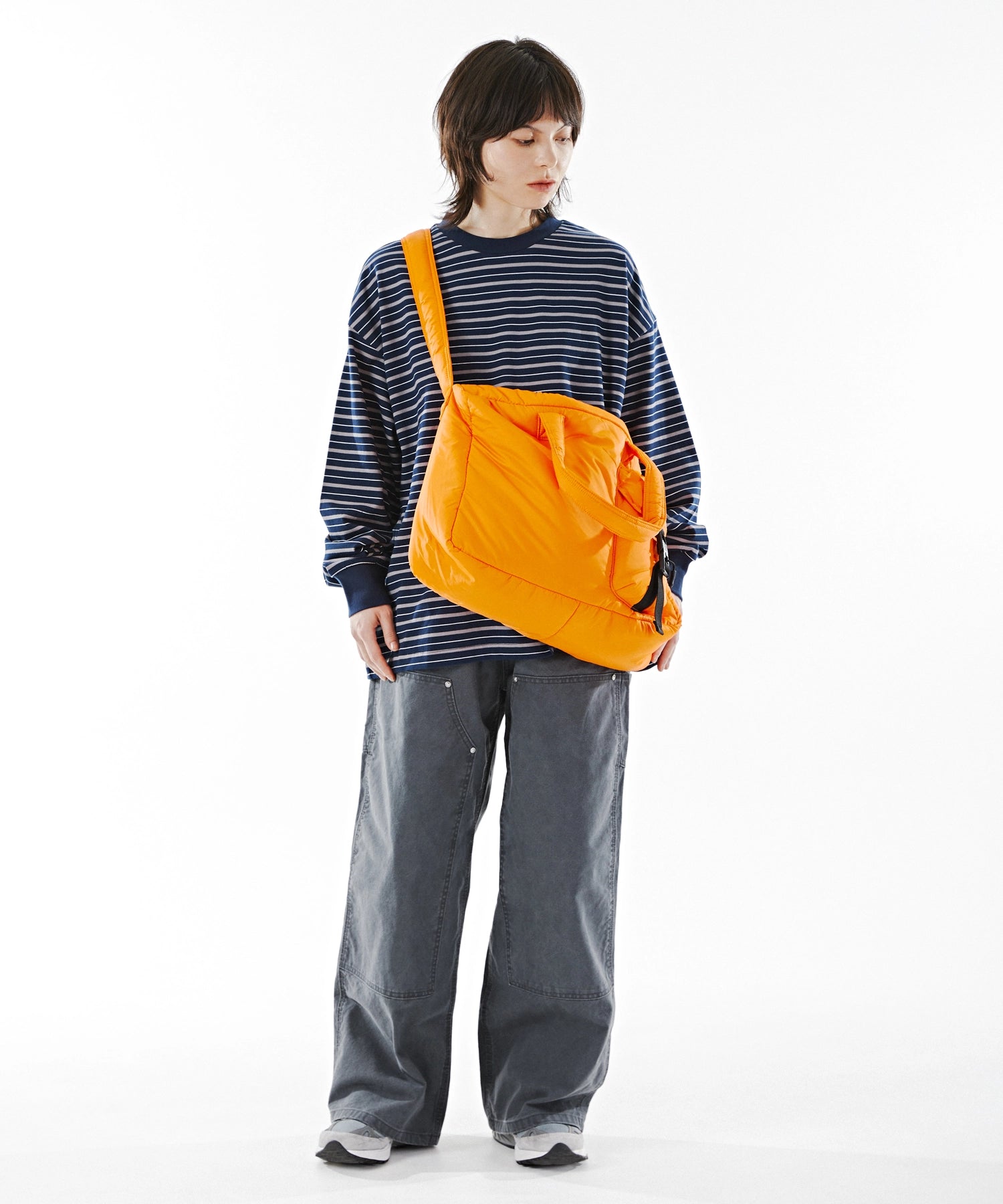 PADDING SHOULDER BAG