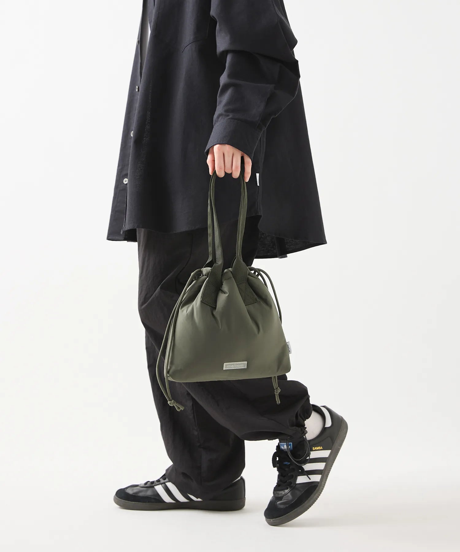 SOFT SHELL SHOULDER POUCH