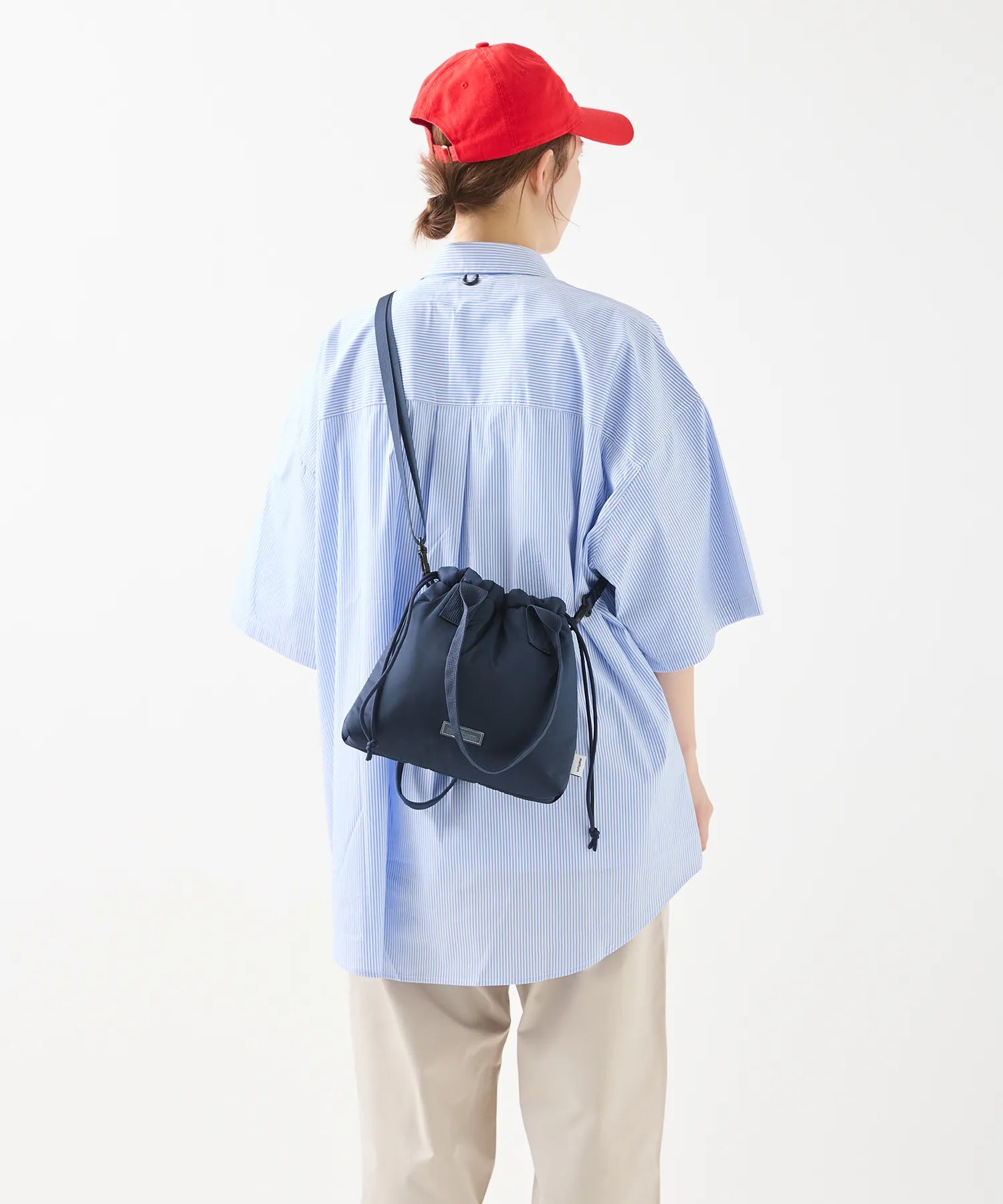 SOFT SHELL SHOULDER POUCH