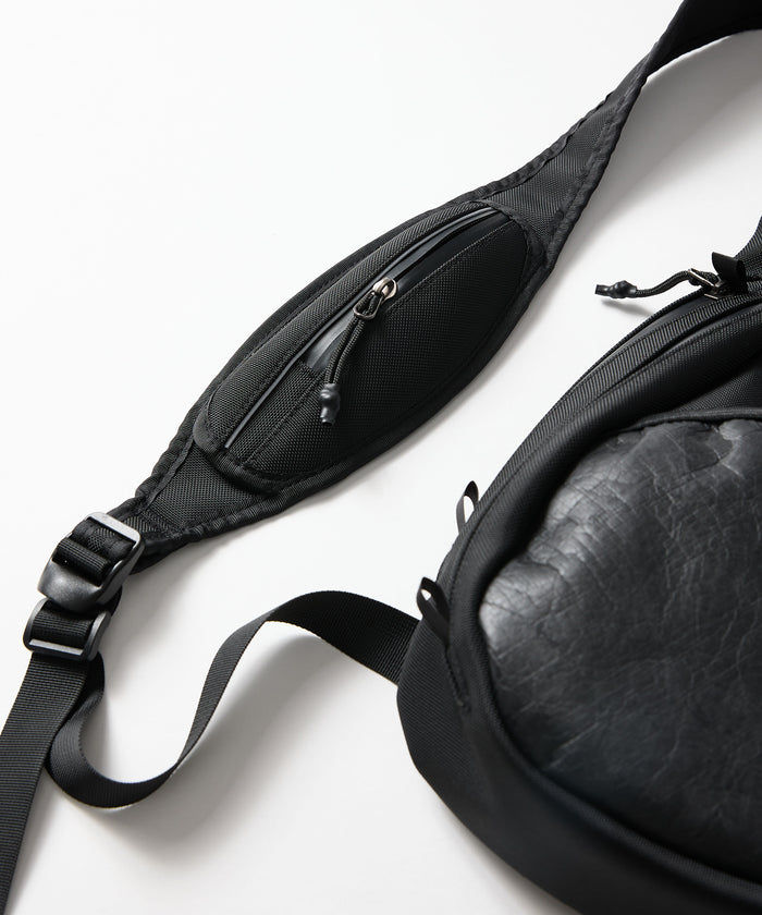 Tyvek®︎ ONESHOULDER BAG