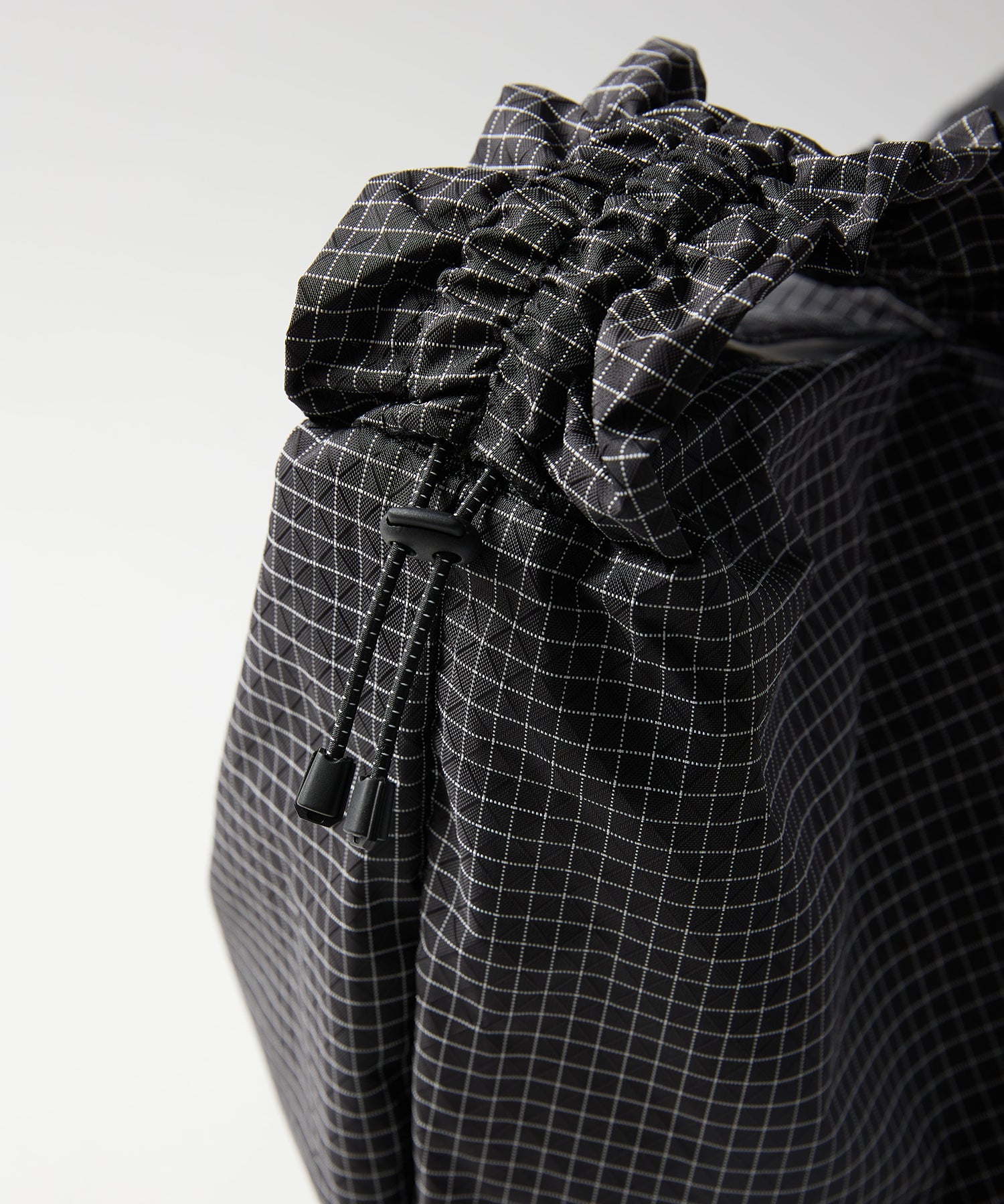 GATHER MESSENGER BAG