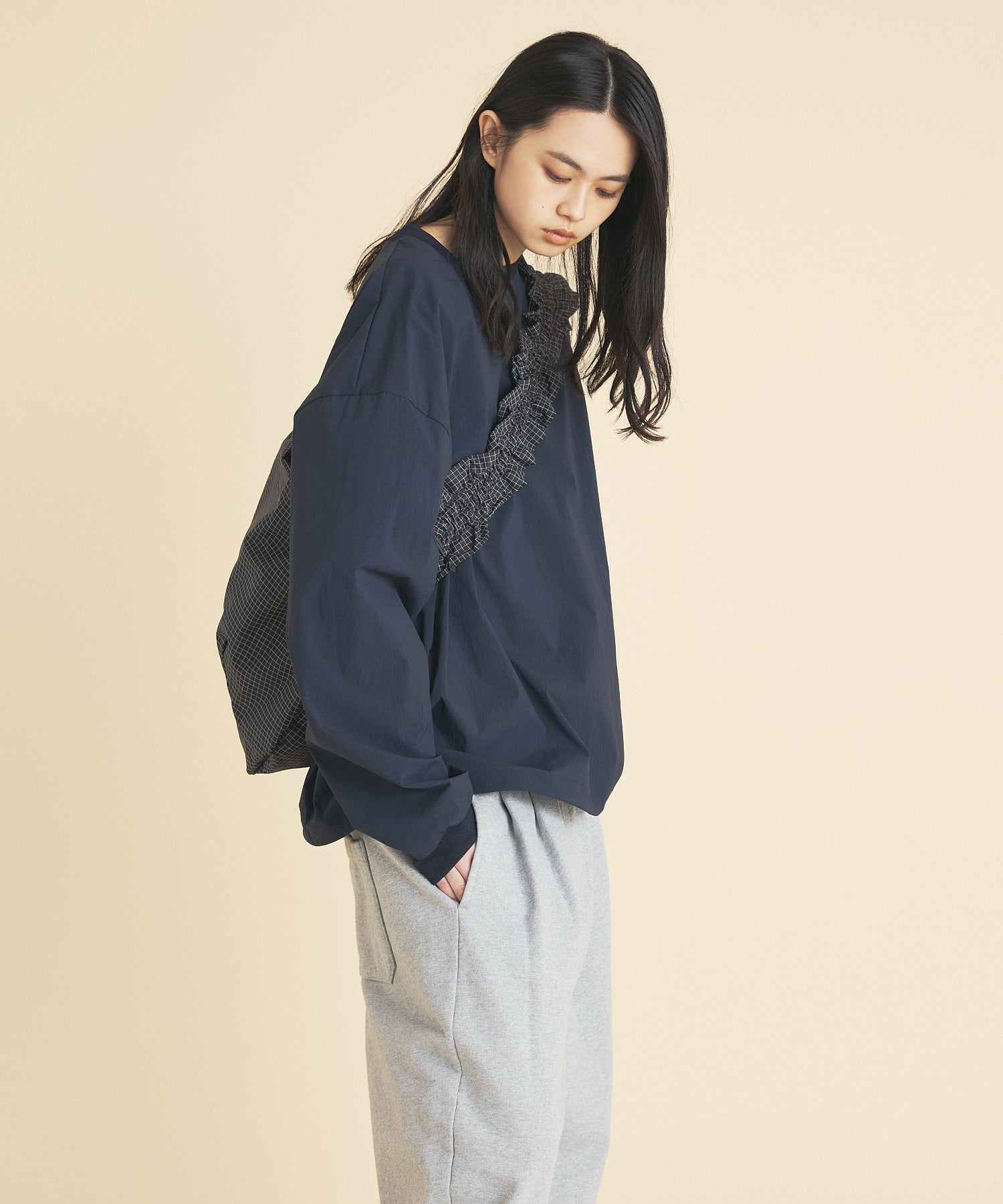 NYLON CREW 長袖上衣