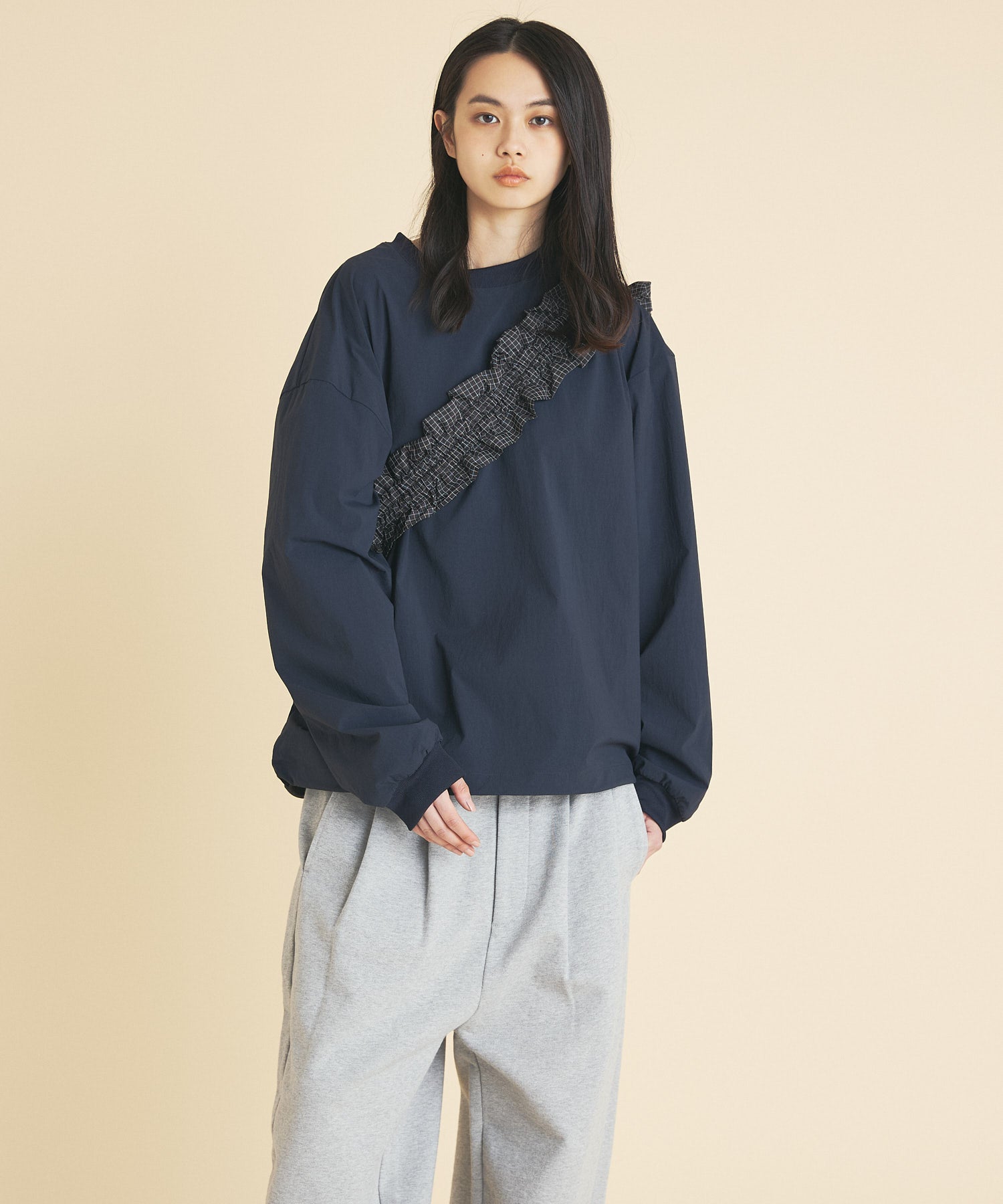 NYLON CREW 長袖上衣