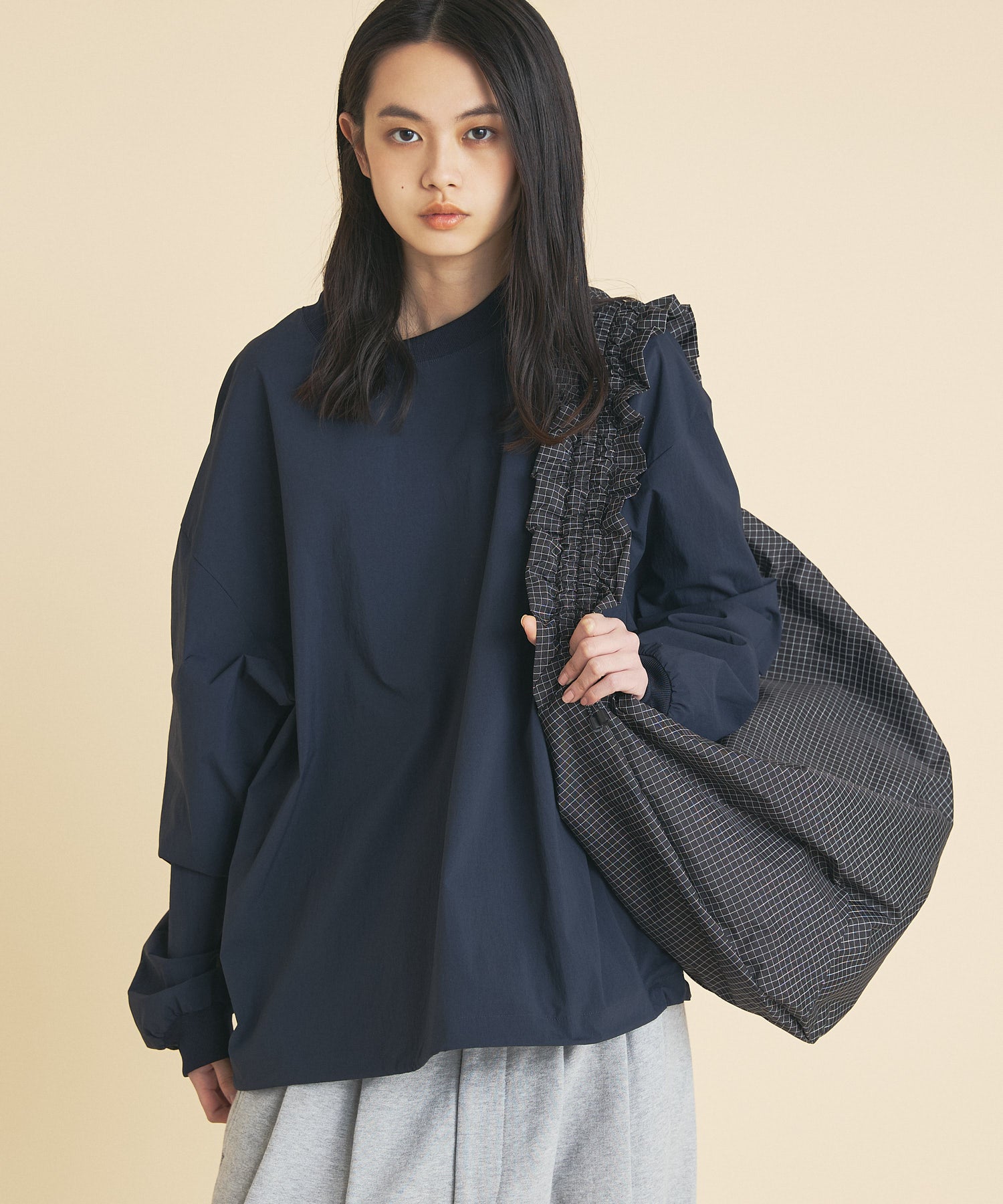 NYLON CREW 長袖上衣