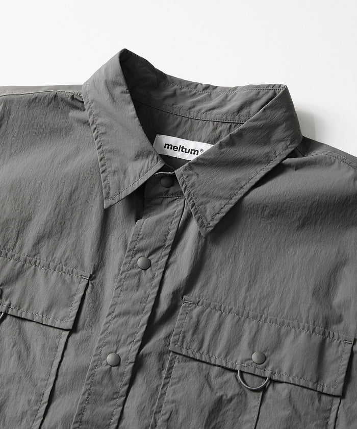DETACHABLE TECH SHIRT