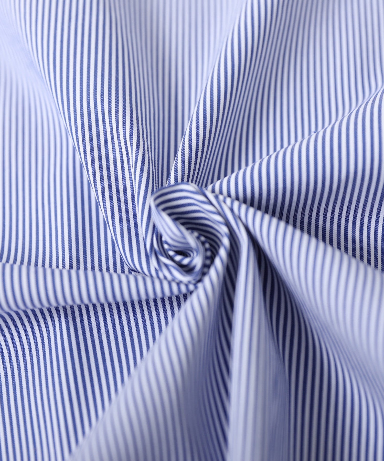 LOOSE STRIPE SHIRT
