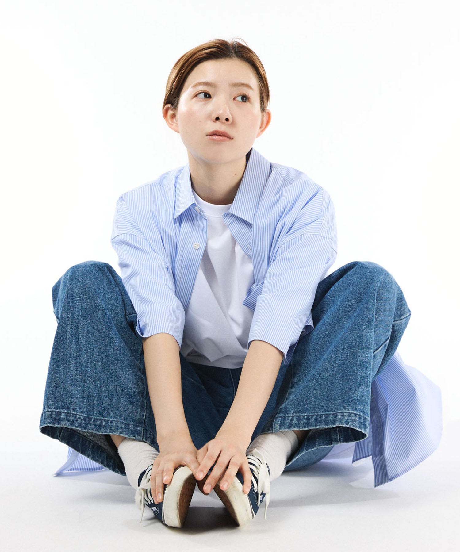 宽松条纹短袖衬衫