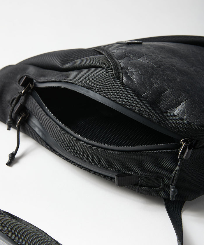 Tyvek®︎ ONESHOULDER BAG