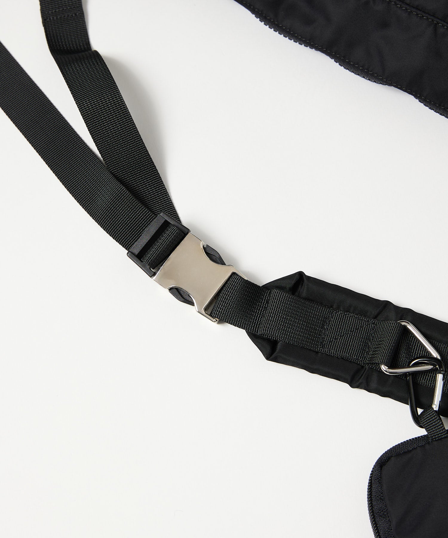 POUCH SHOULDER BAG