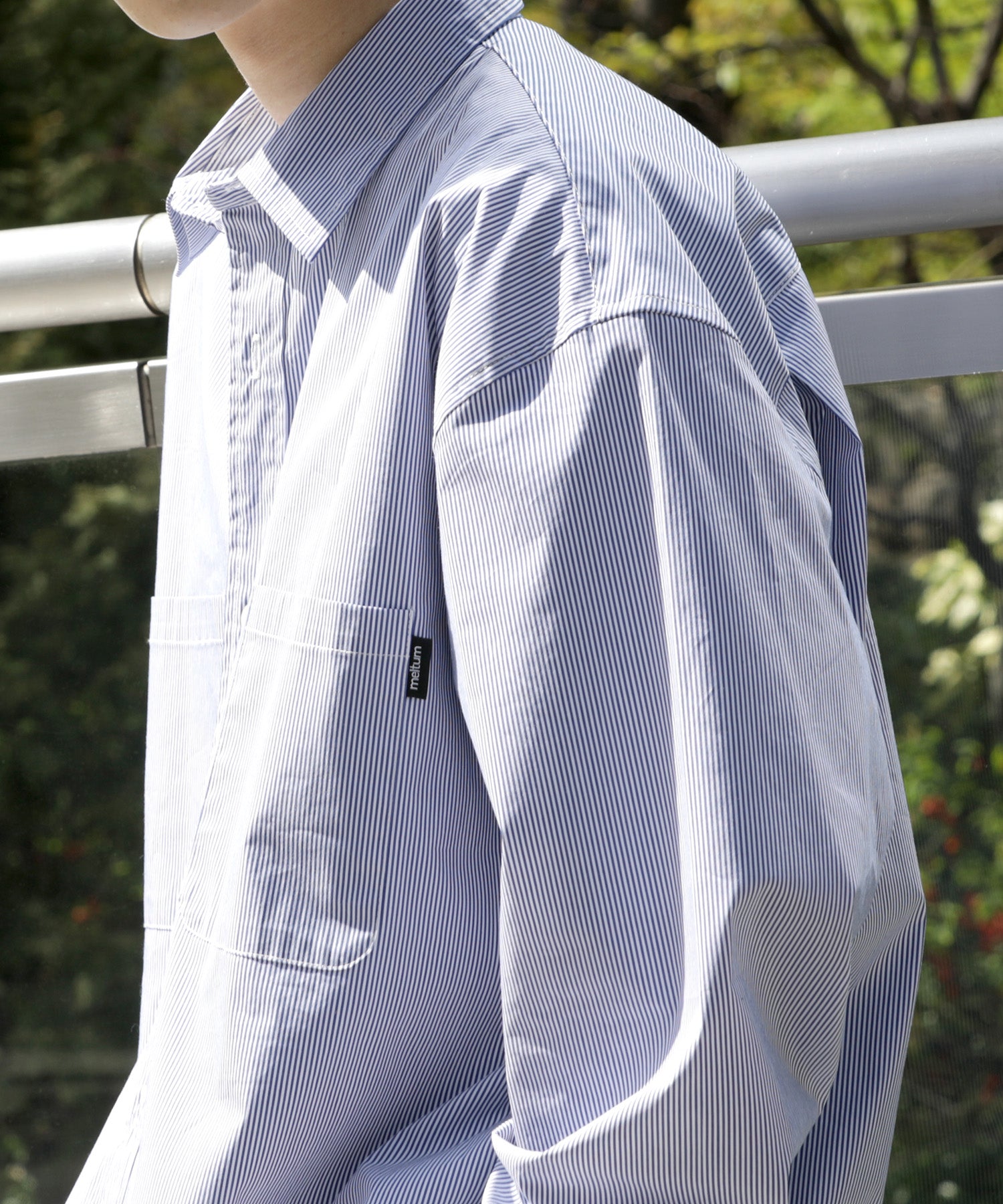 LOOSE STRIPE SHIRT