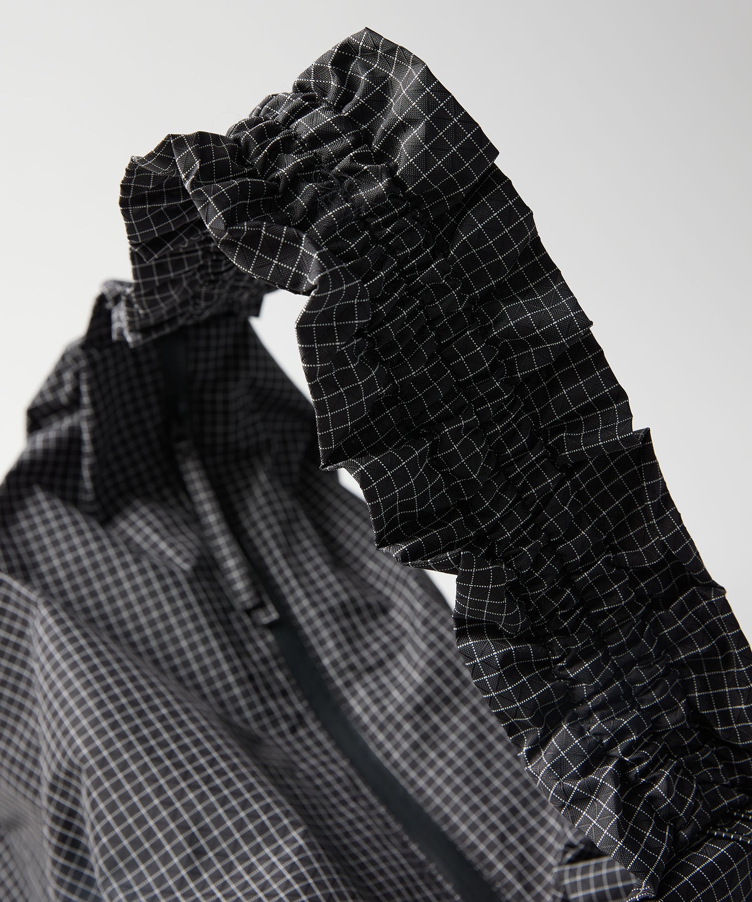 GATHER MESSENGER BAG