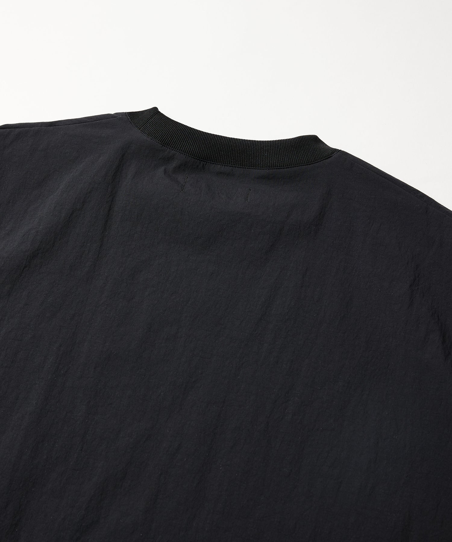 NYLON CREW 長袖上衣