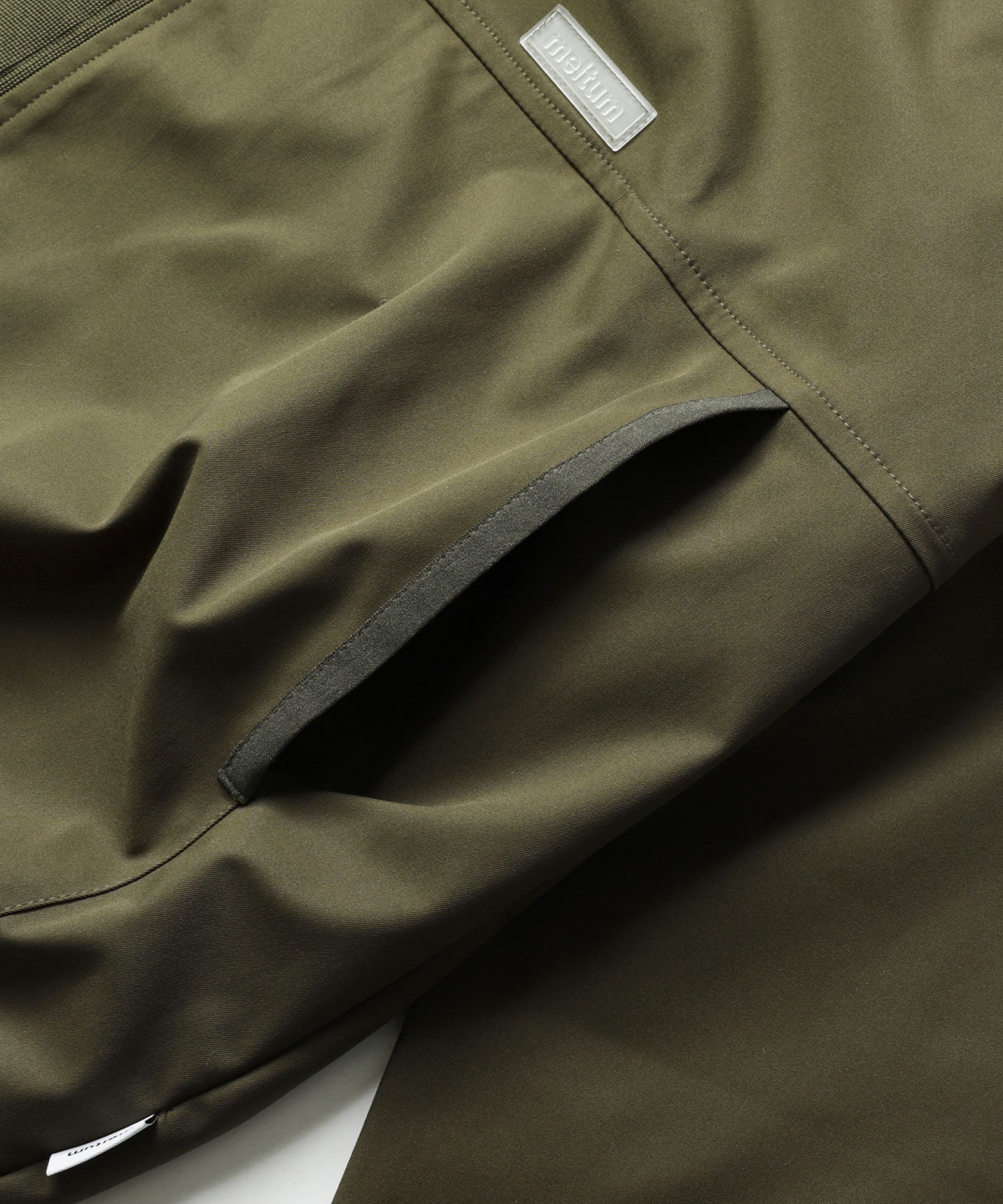 HyperHelix™ TECH CARDIGAN