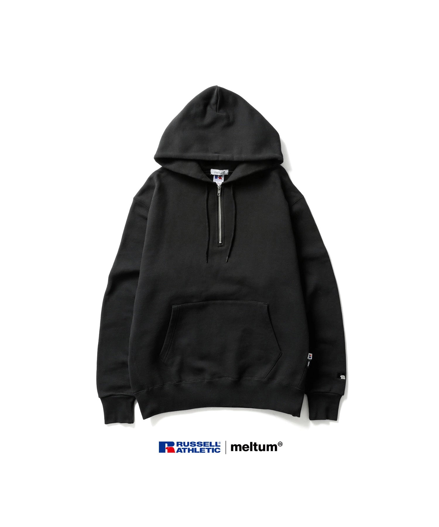 meltum × RUSSELL ATHLETIC. HALFZIP SWEATHOODIE