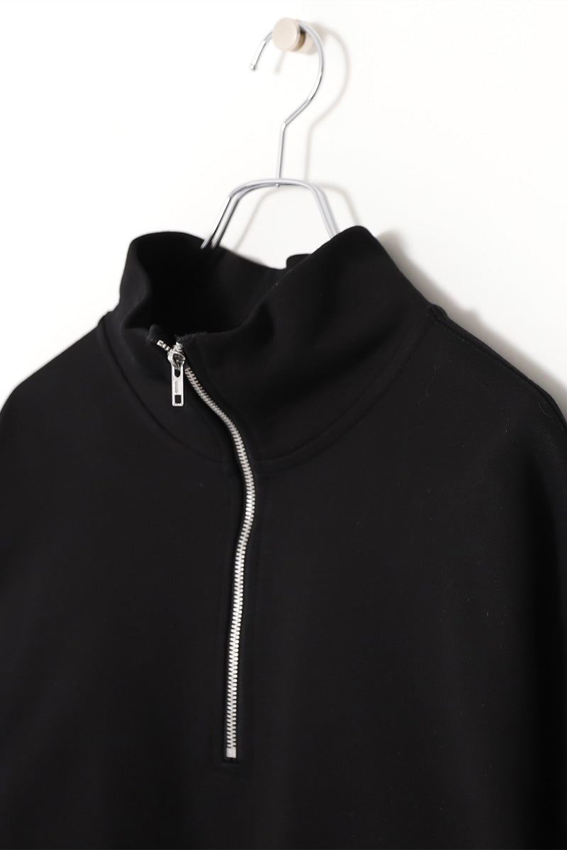 HALF ZIP SWEAT