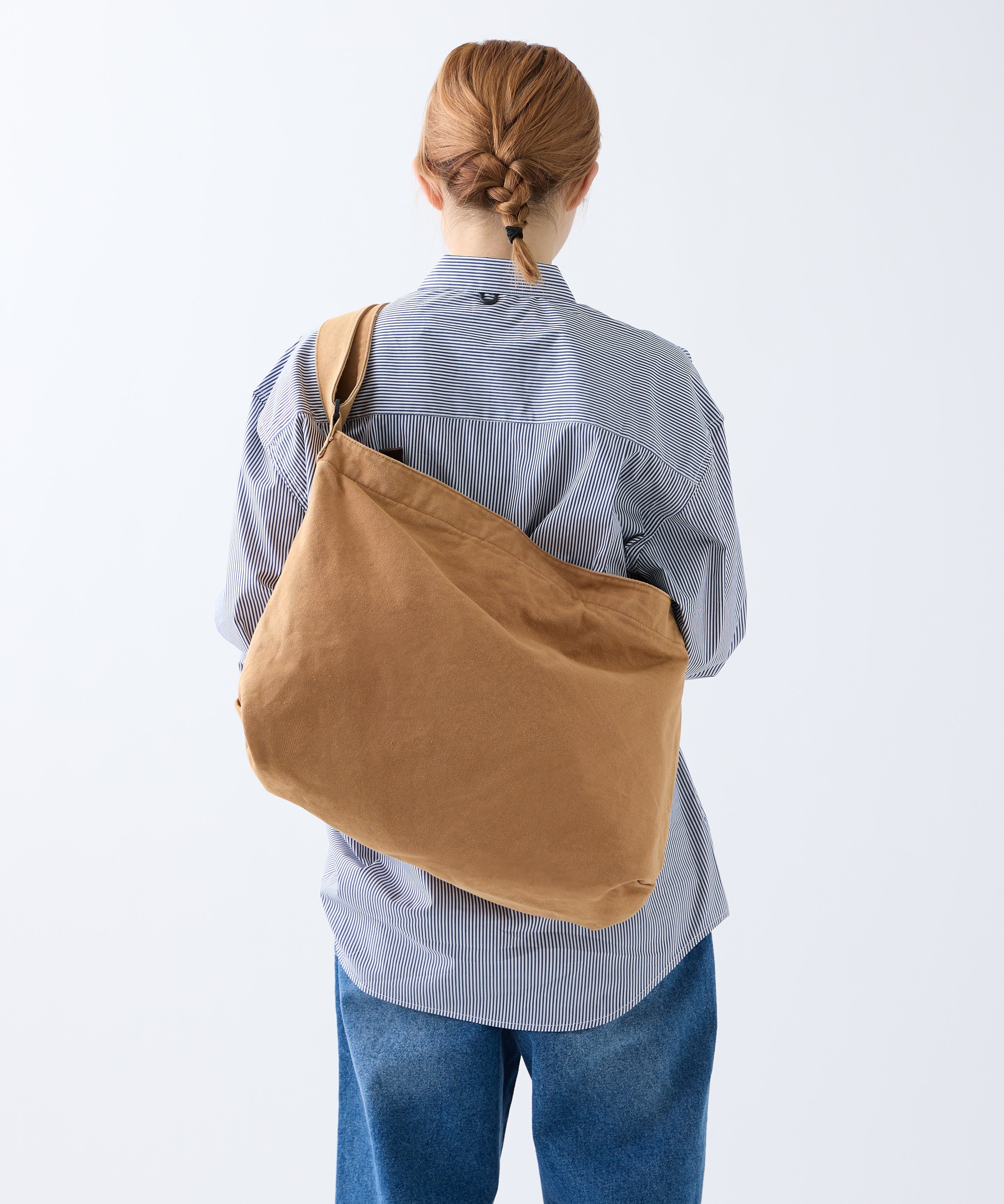 canvas shoulder bag