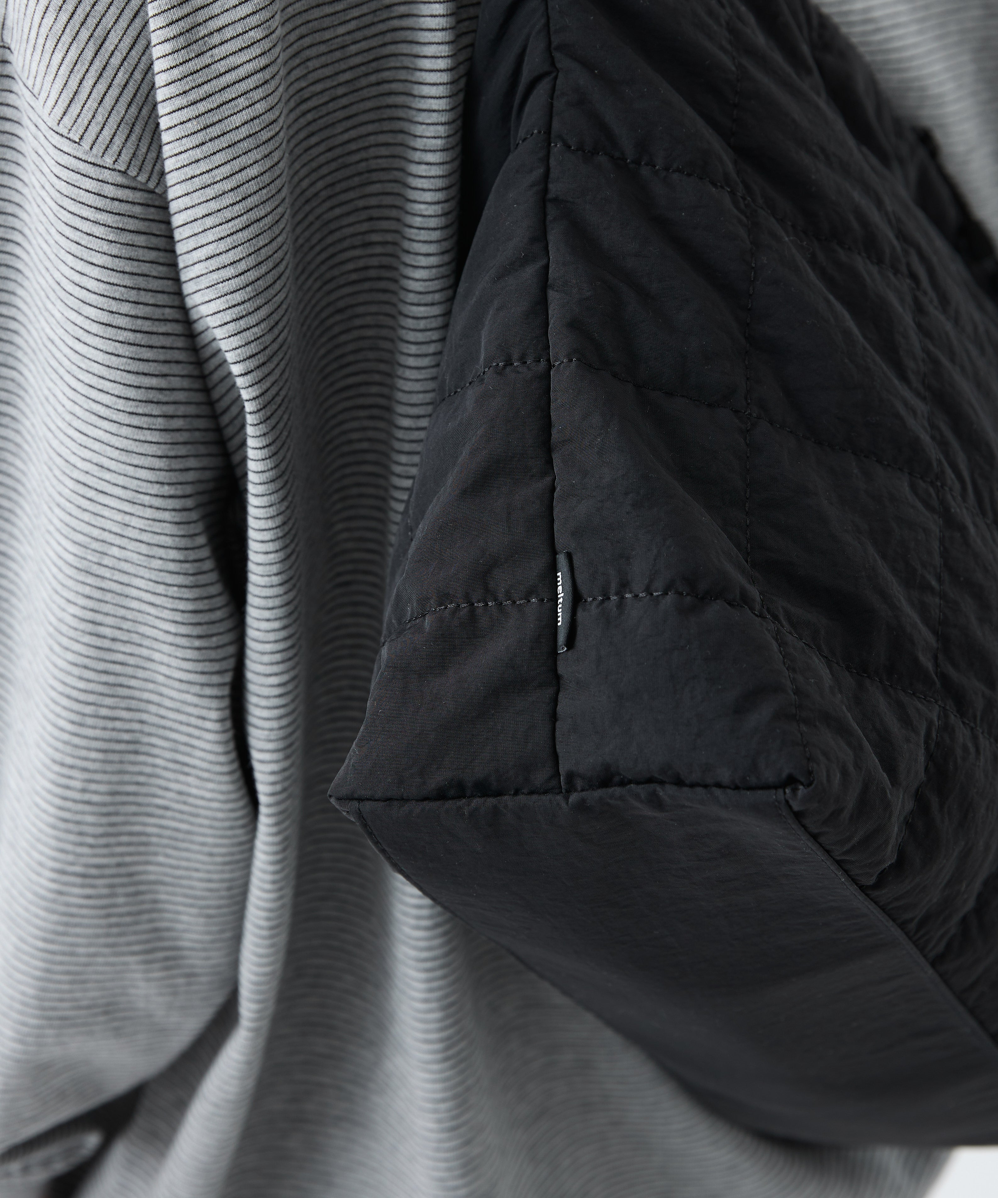 QUILTING POUCH SHOULDER BAG