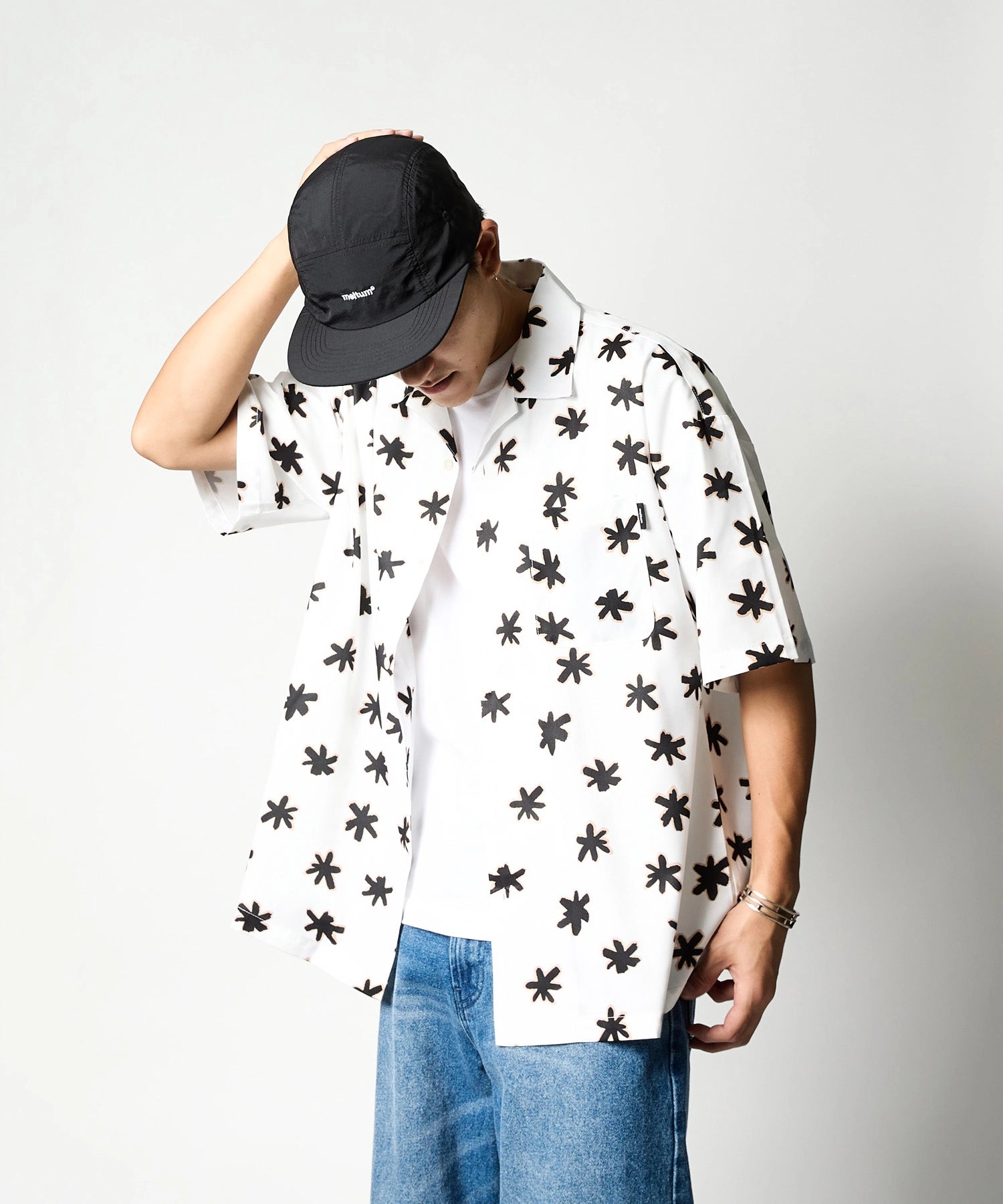 FLOWER OPEN COLLAR SHIRT