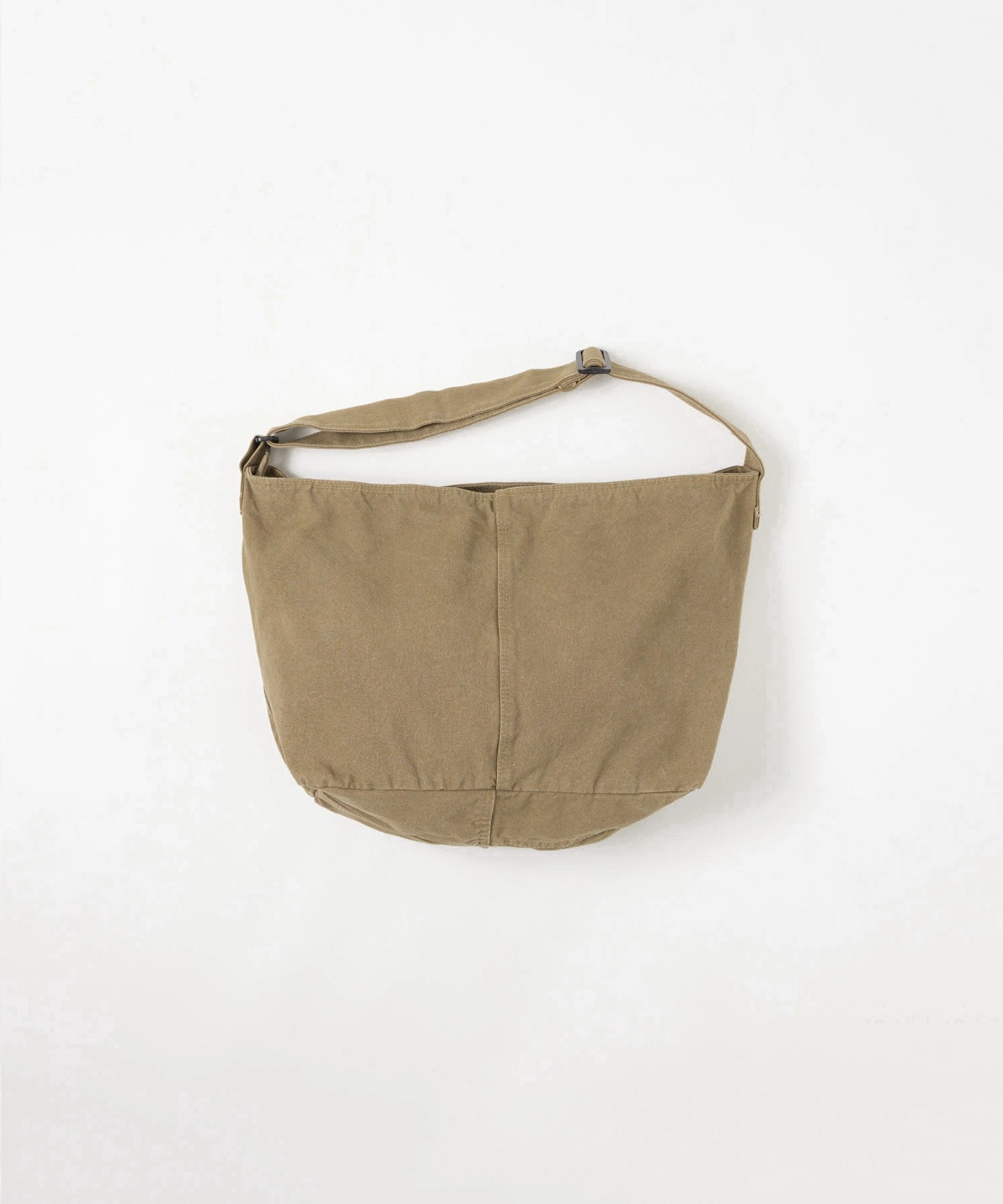 CANVAS MESSENGER BAG