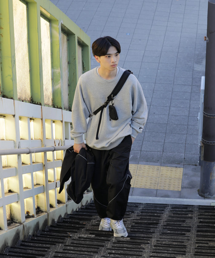 ×RUSSELL ATHLETIC "HIGH COTTON" CAP SHOULDER SWEATSHIRT