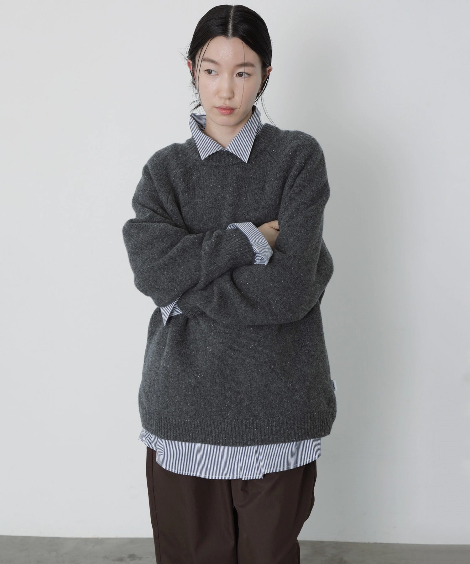 WOOL CREWNECK KNIT【CHARCOAL】