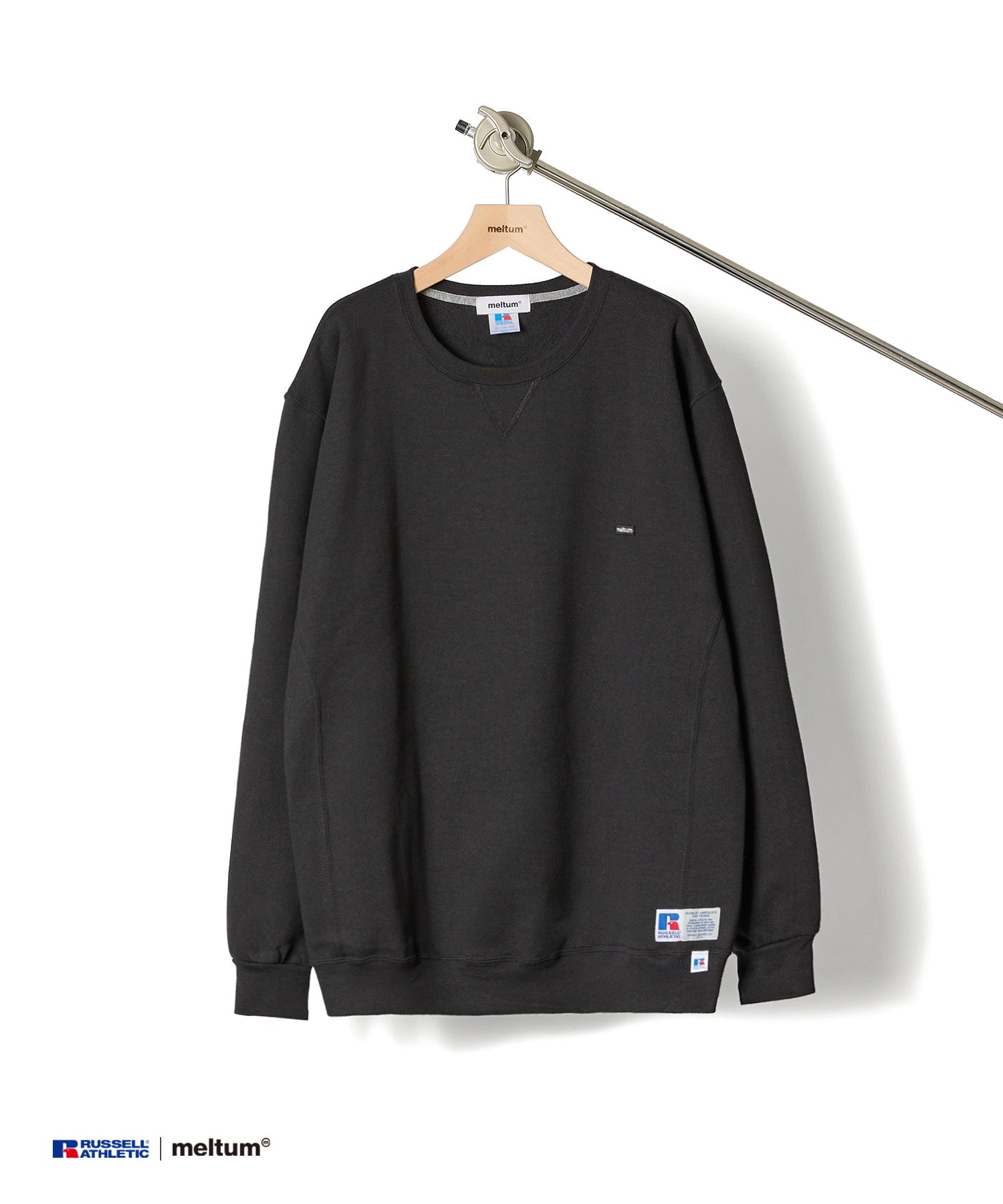 ×RUSSELL ATHLETIC STANDARD CREWNECK SWEAT [BLACK]