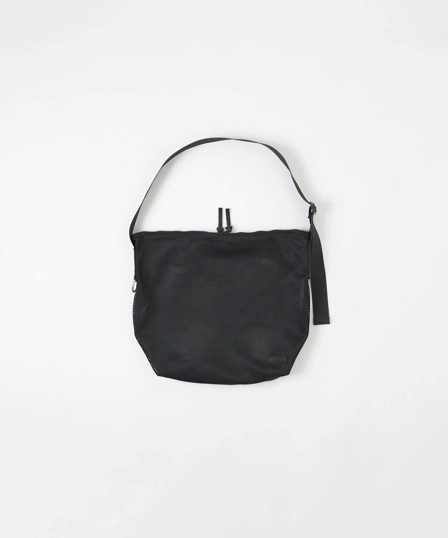 MESH SHOULDER BAG