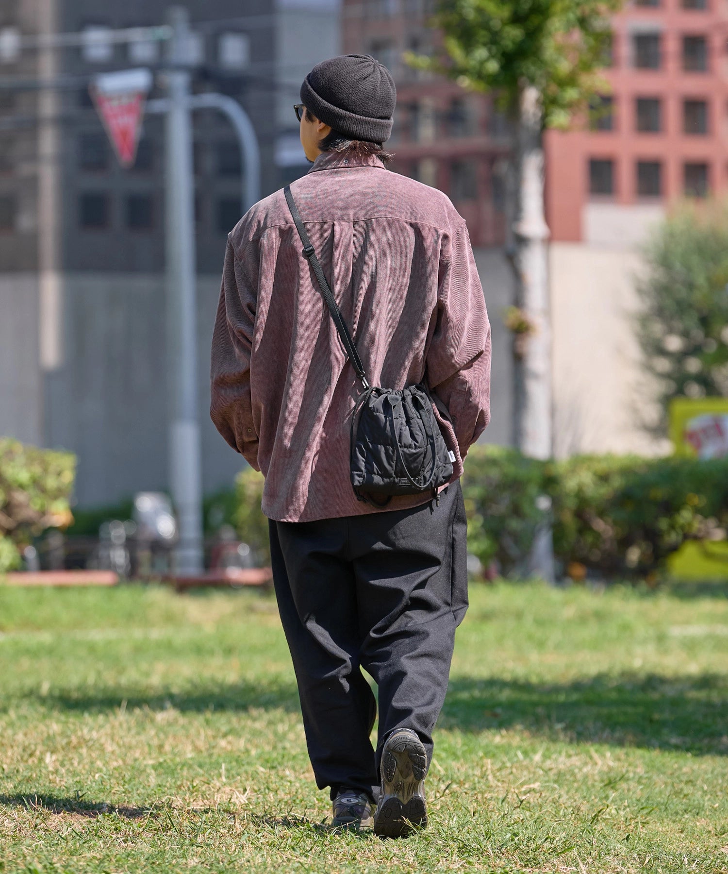 QUILT SHOULDER POUCH【BLACK】