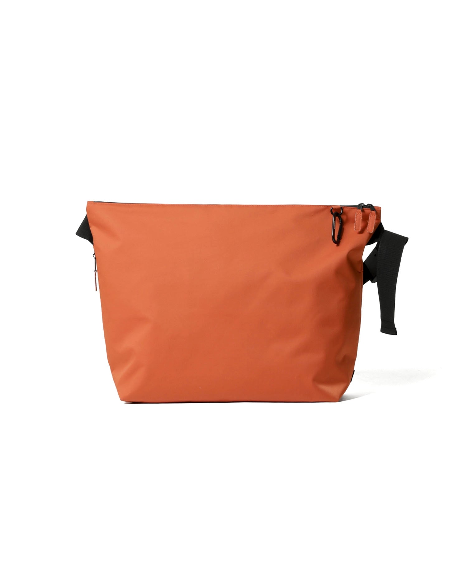 NYLON MESSENGER BAG 