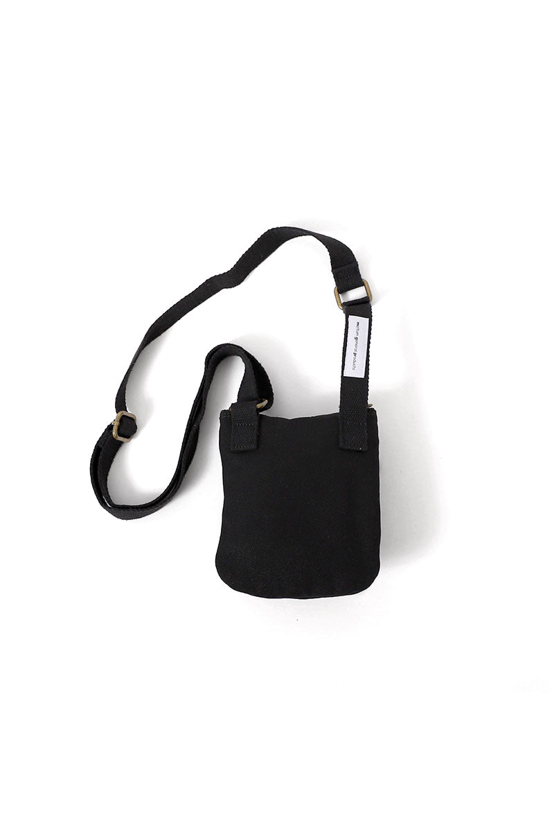 Crossbody bag with online mini pouch