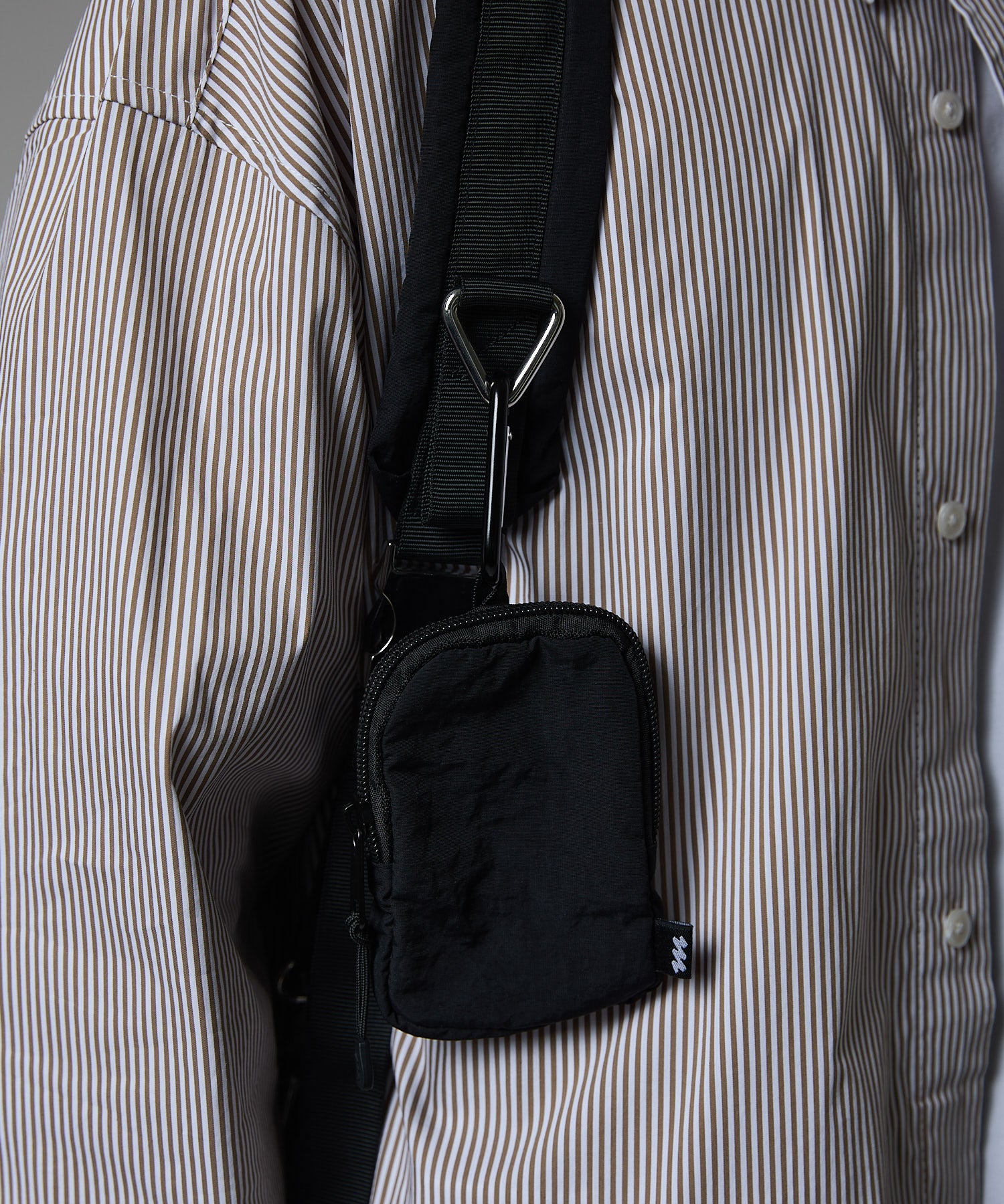 绗缝小袋单肩包