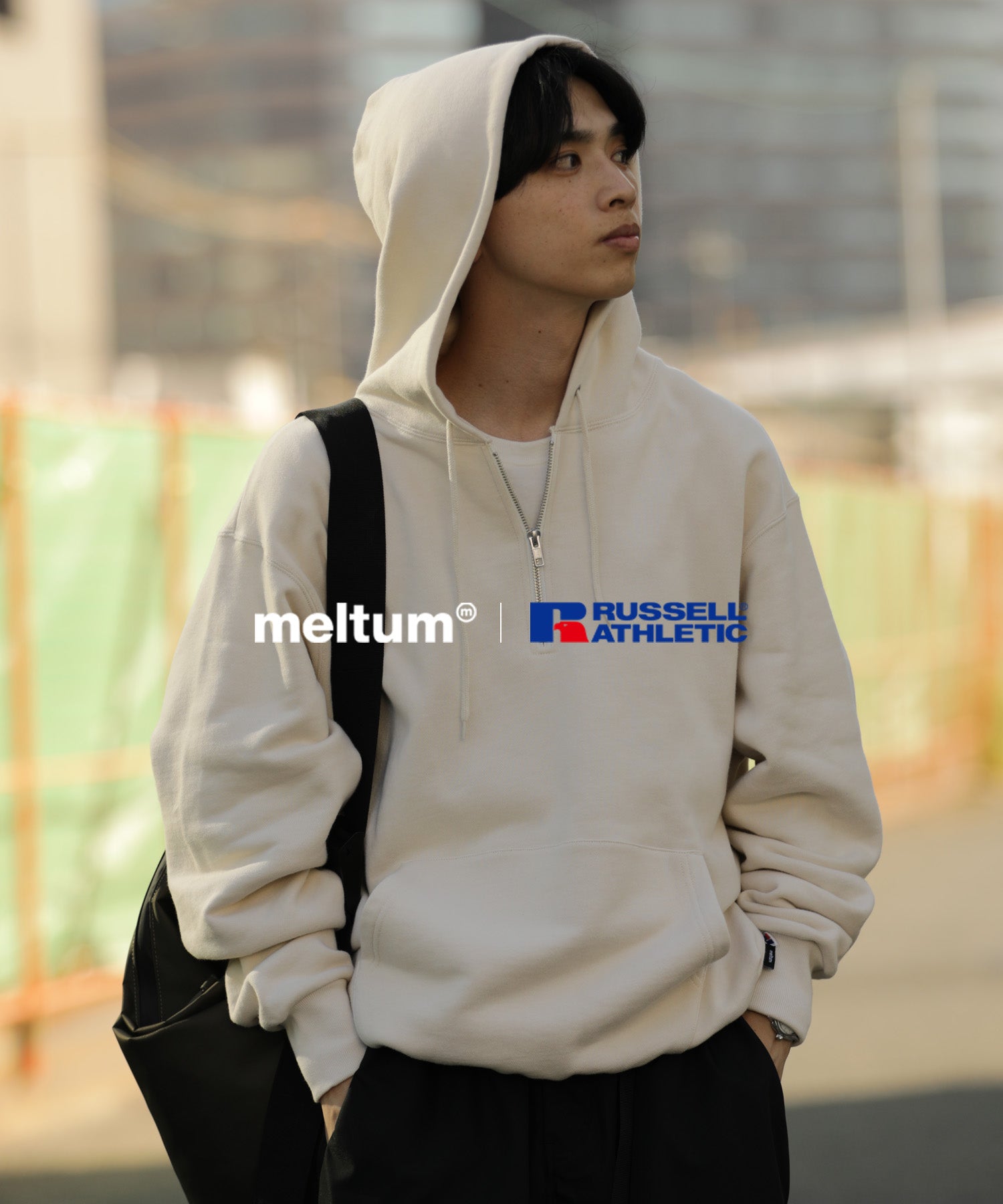 meltum × RUSSELL ATHLETIC HALFZIP SWEATHOODIE