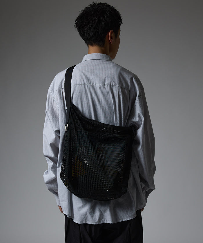 MESH SHOULDER BAG