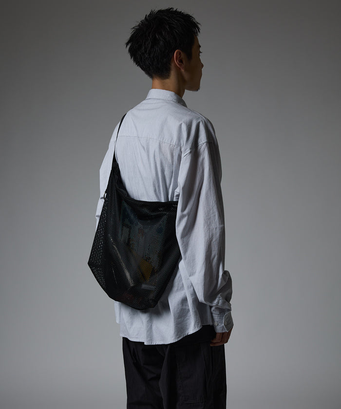 MESH SHOULDER BAG
