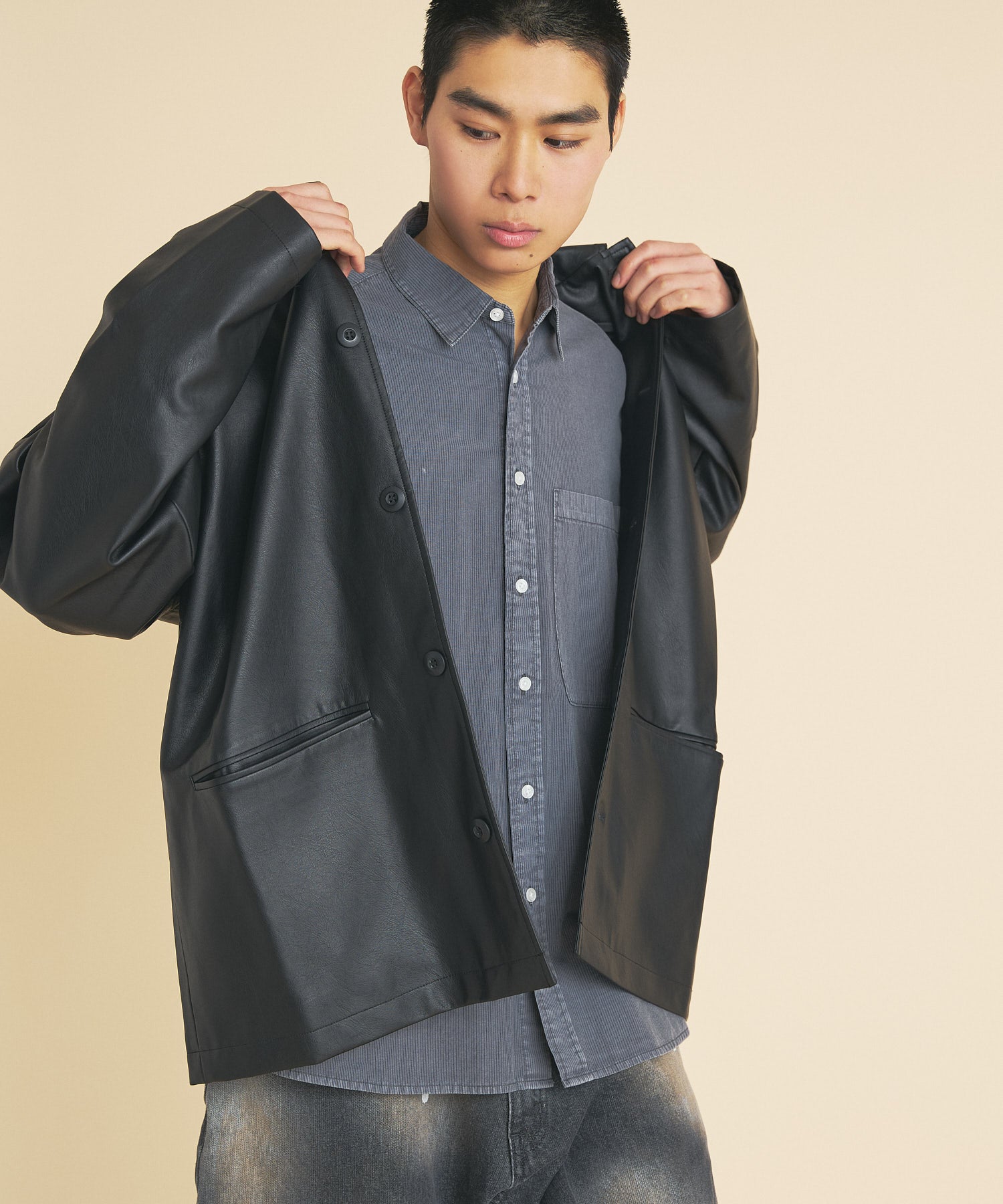 【2026.2.18 WED 18:00~ INSTOCK】SYNTHETIC LEATHER HALF COAT