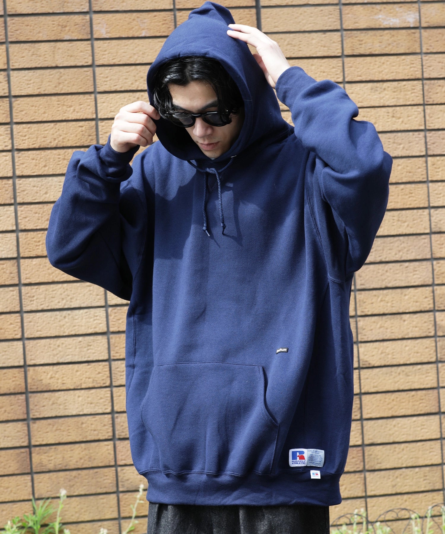 ×RUSSELL ATHLETIC STANDARD SWEAT HOODIE【NAVY】