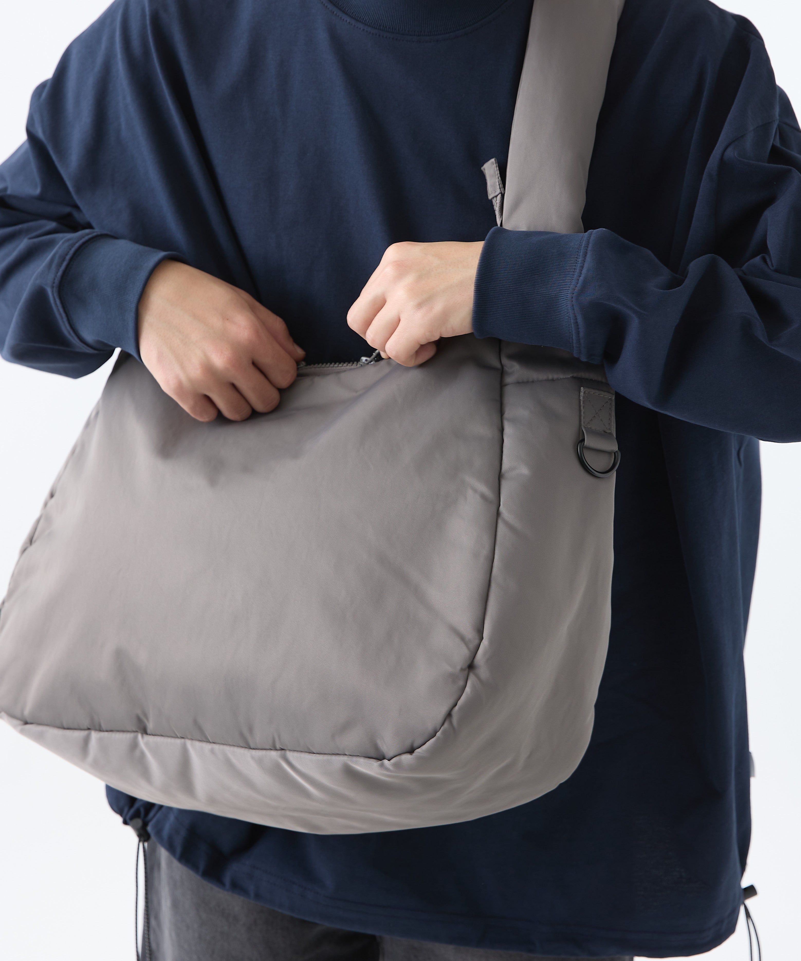 SOFT SHELL MESSENGER BAG