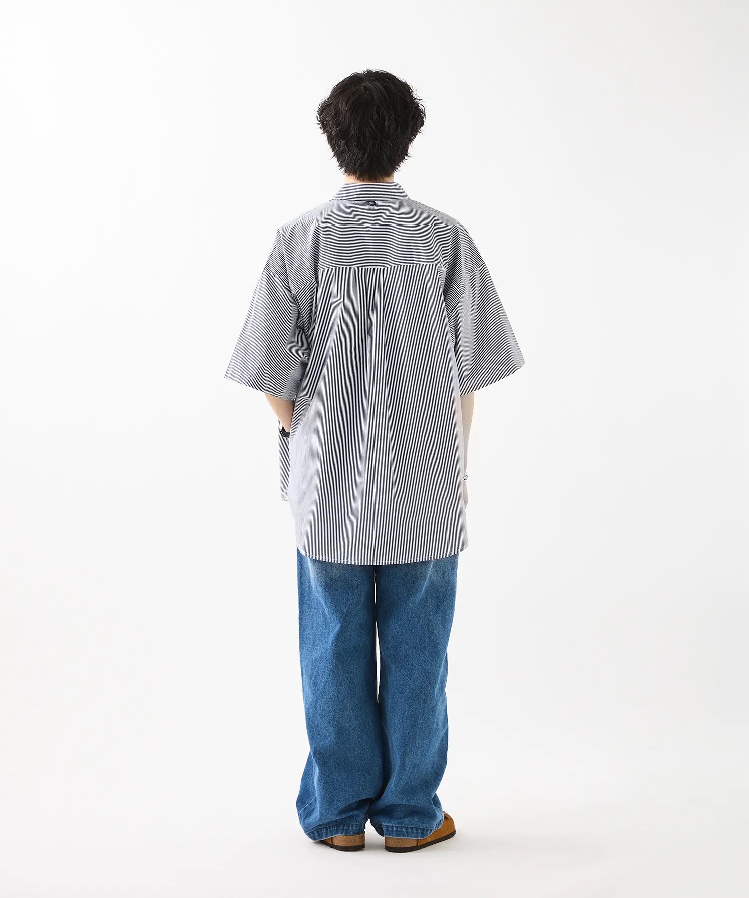 LOOSE FIT DENIM