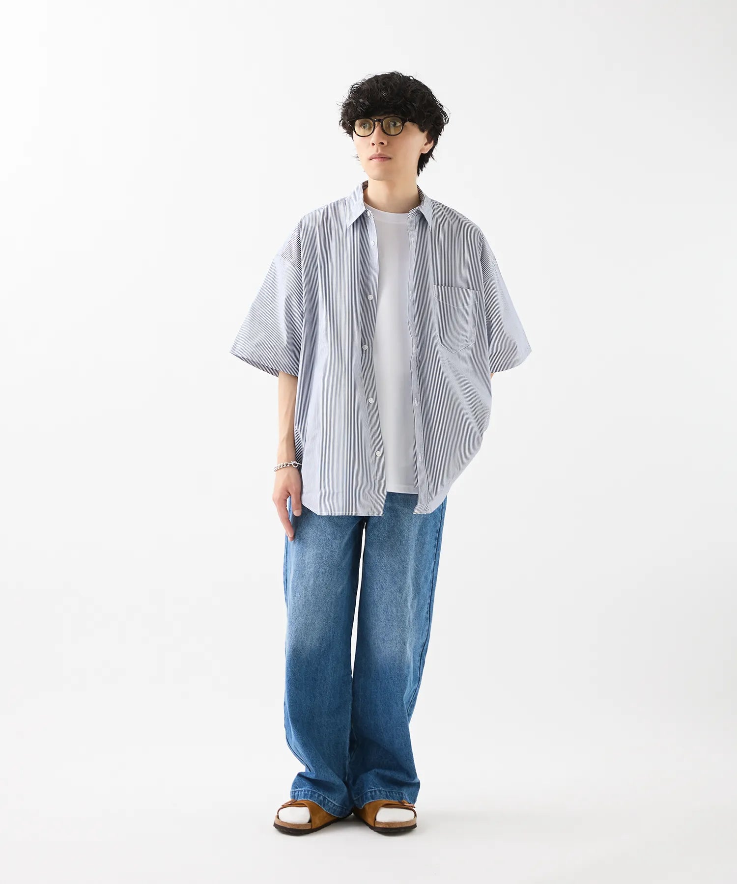 LOOSE FIT DENIM